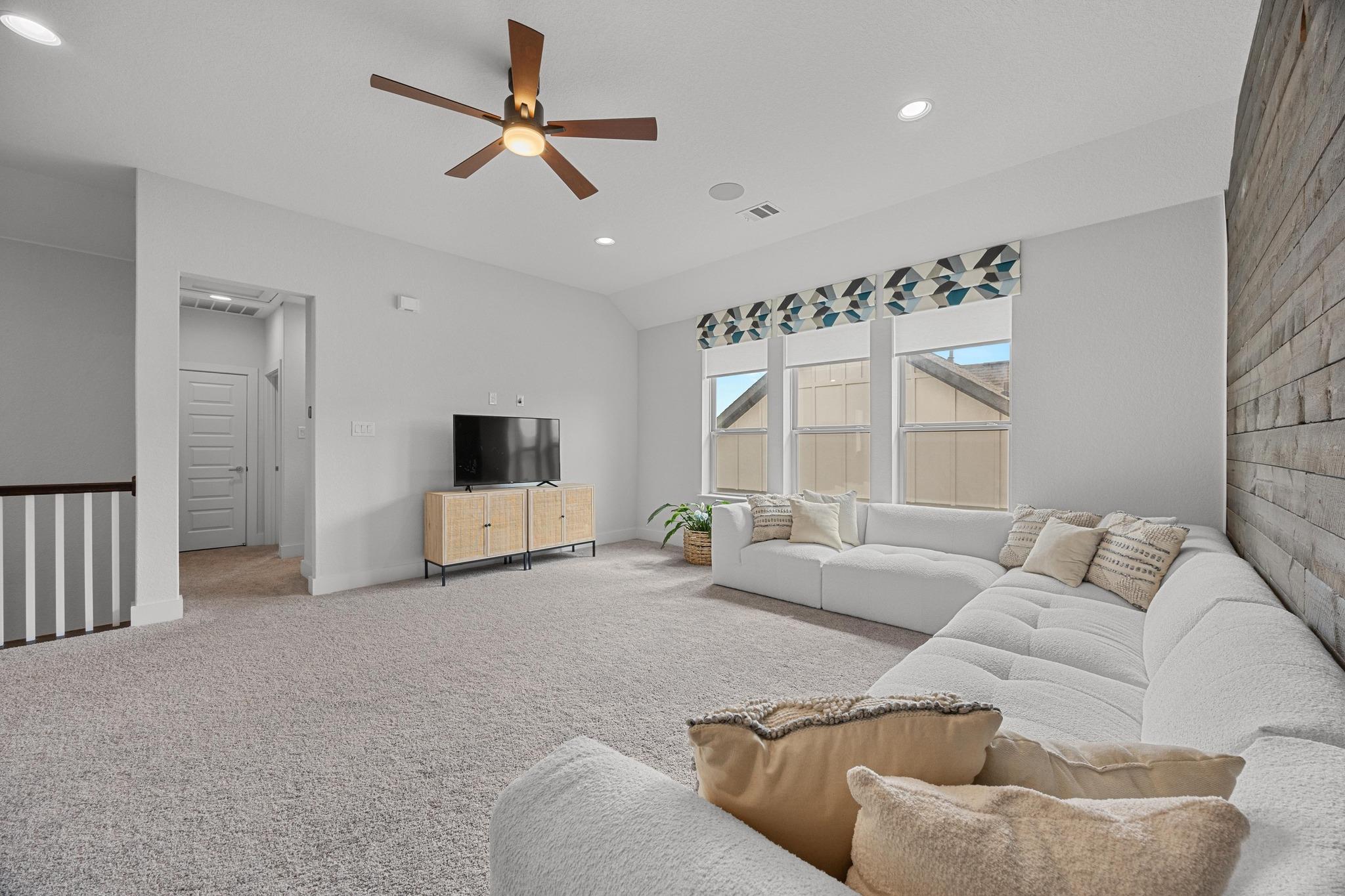 120 Diamondback Dr, Georgetown, TX 78628