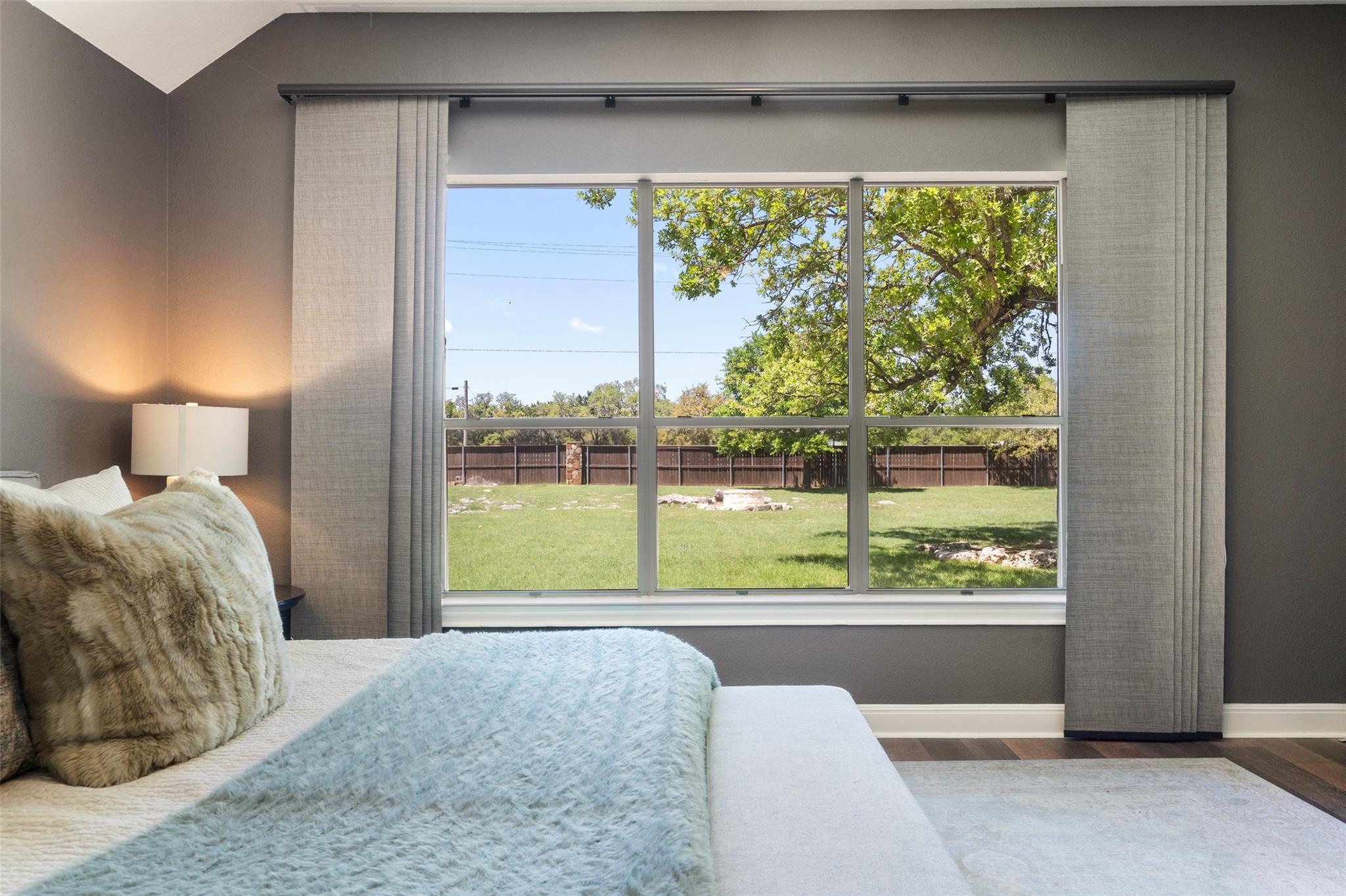 577 Shelf Rock Rd, Driftwood, TX 78619