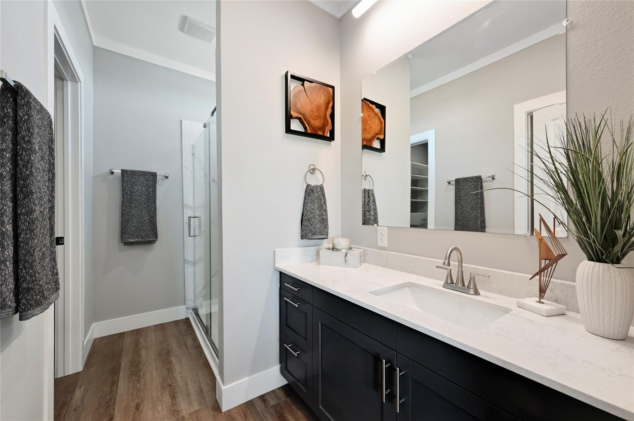 2017 Applewood Dr, Lockhart, TX 78644