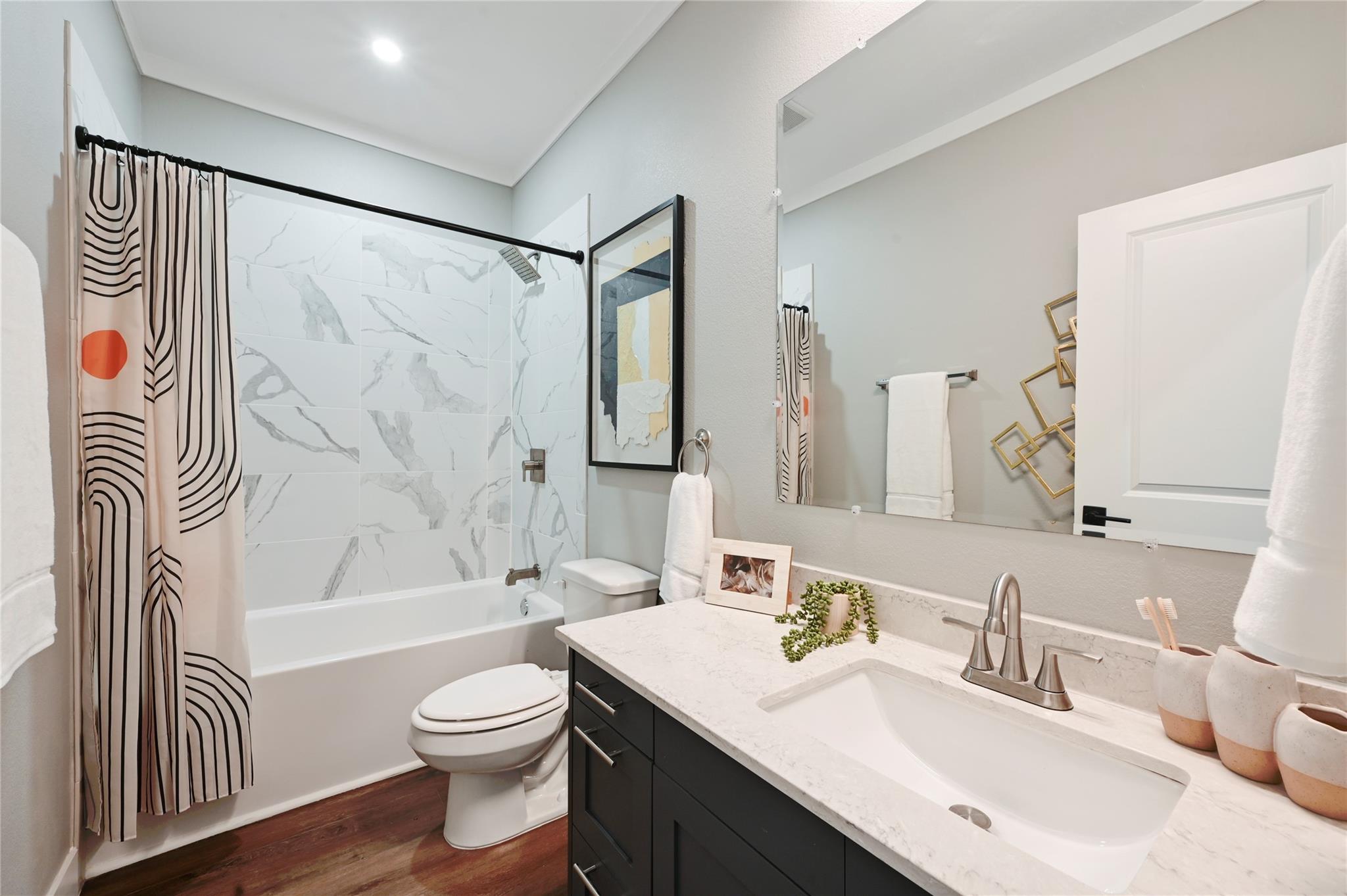 2017 Applewood Dr, Lockhart, TX 78644