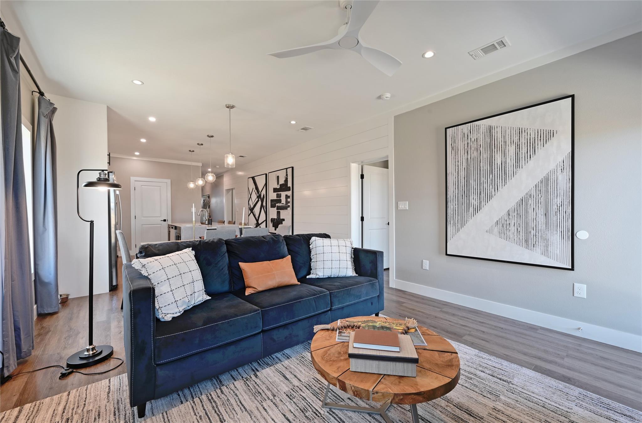 2017 Applewood Dr, Lockhart, TX 78644