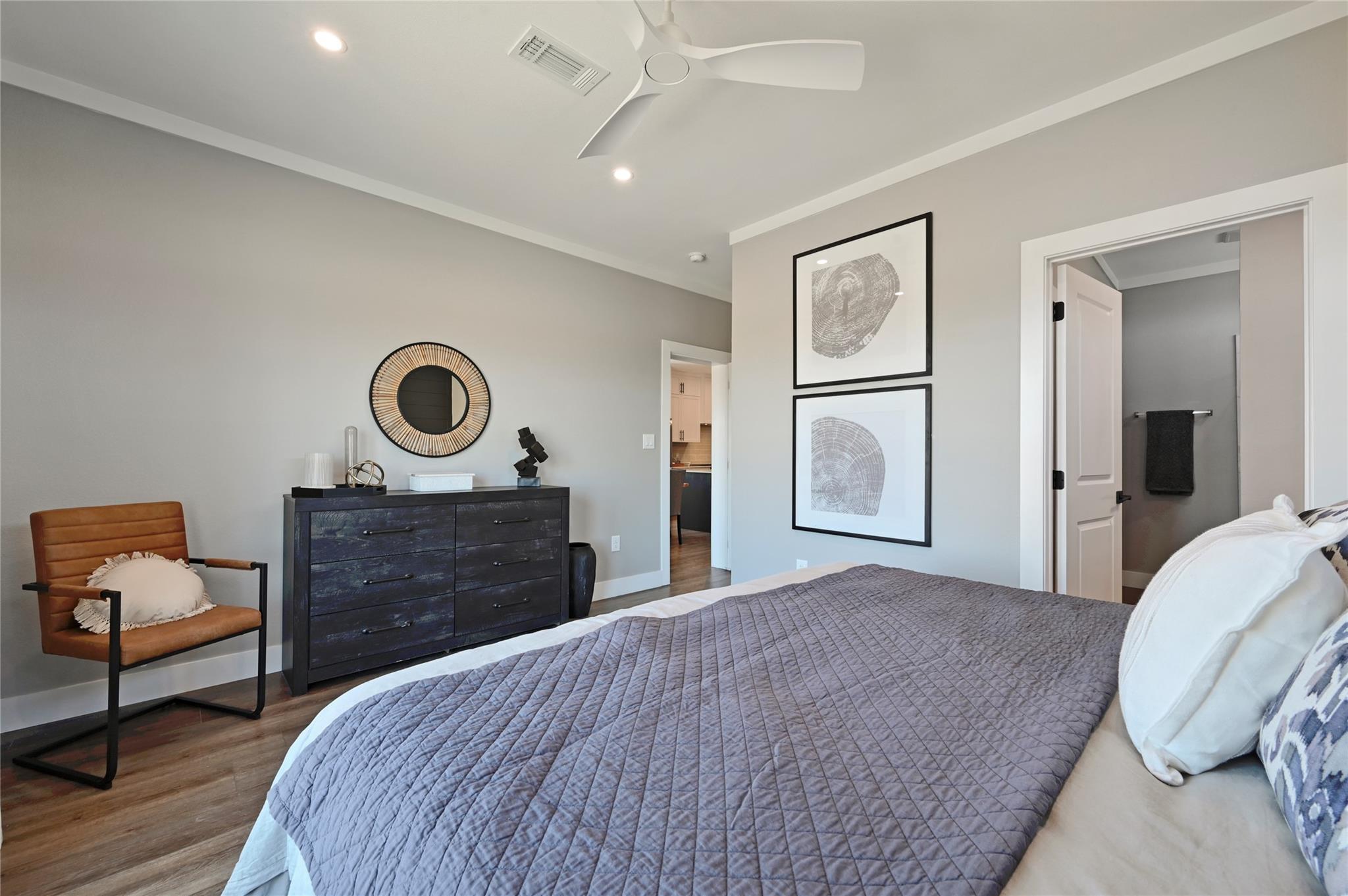 2017 Applewood Dr, Lockhart, TX 78644