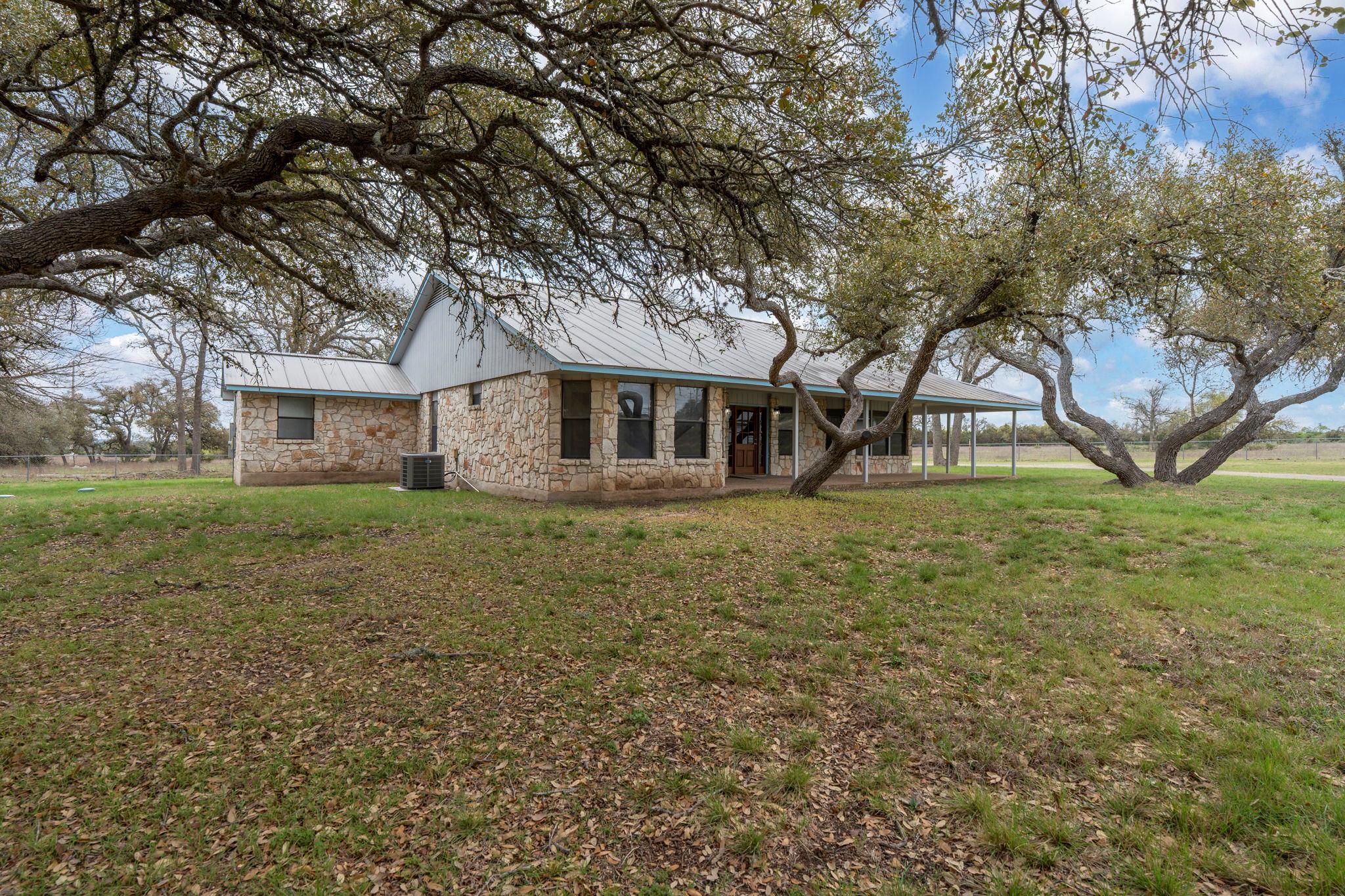 3701 W Highway 290 Highway, Dripping Springs, TX 78620