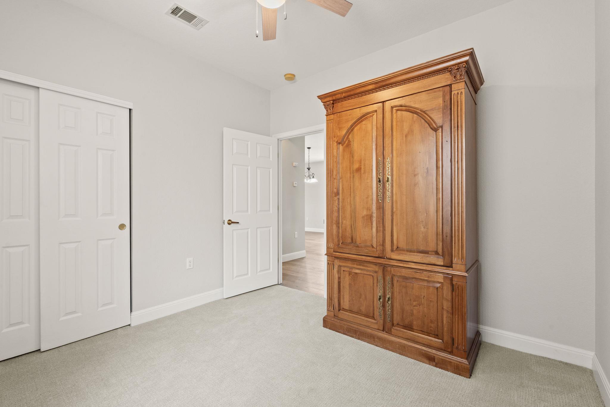 210 Crockett Loop, Georgetown, TX 78633