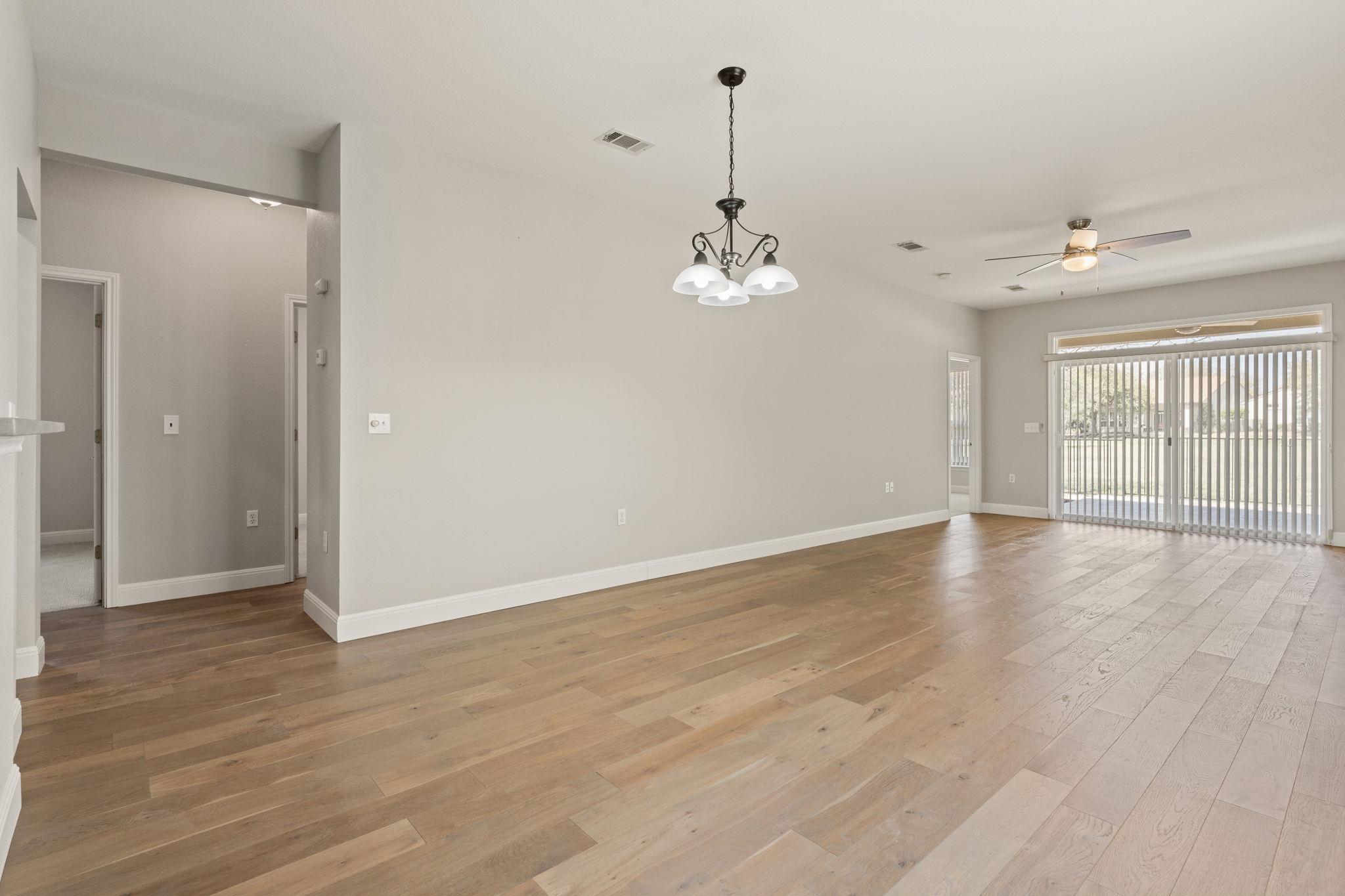 210 Crockett Loop, Georgetown, TX 78633