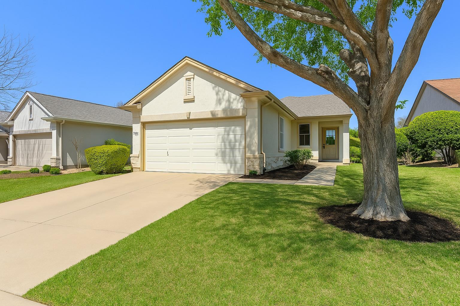 210 Crockett Loop, Georgetown, TX 78633