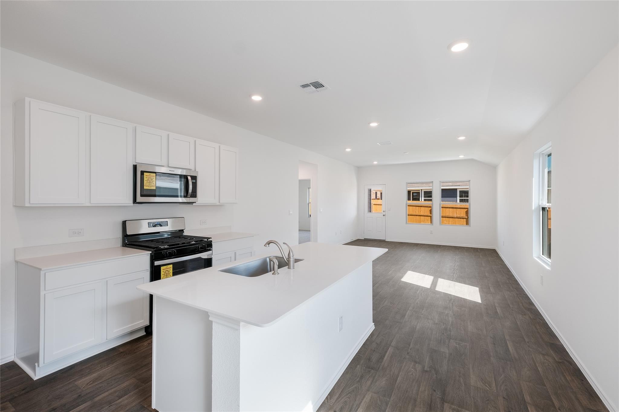 13311 Mancos Shale Rd, Mustang Ridge, TX 78610