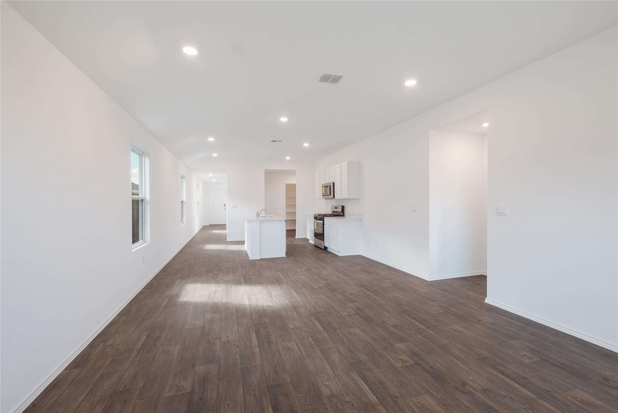 13311 Mancos Shale Rd, Mustang Ridge, TX 78610