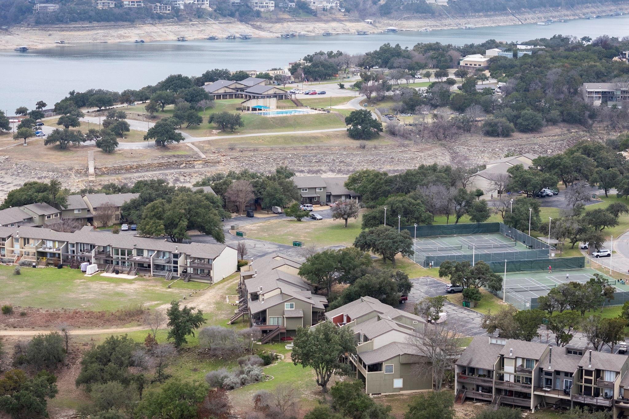 219 Venture Blvd S, Point Venture, TX 78645