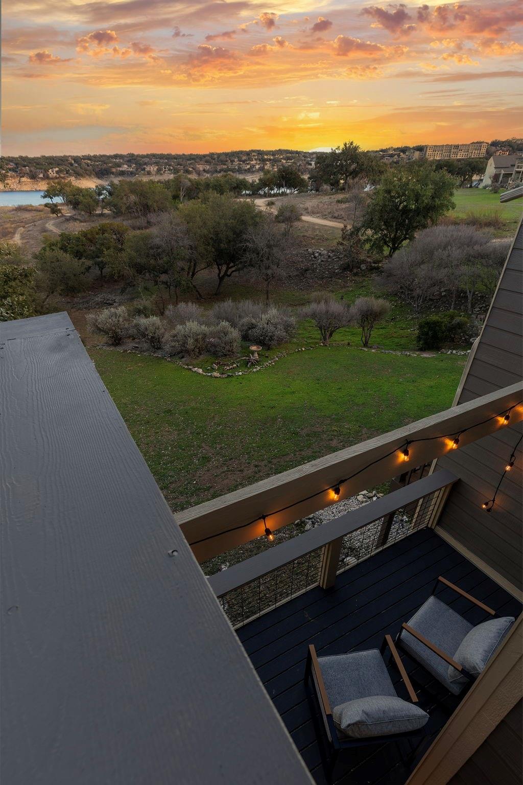 219 Venture Blvd S, Point Venture, TX 78645