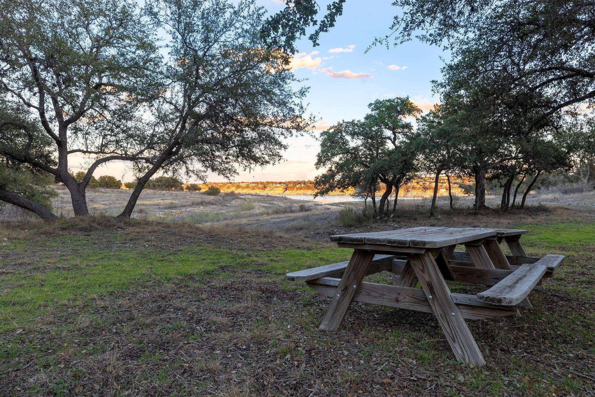 219 Venture Blvd S, Point Venture, TX 78645