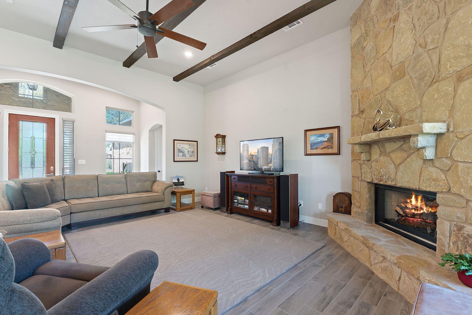 101 Dakota Dr, Georgetown, TX 78633