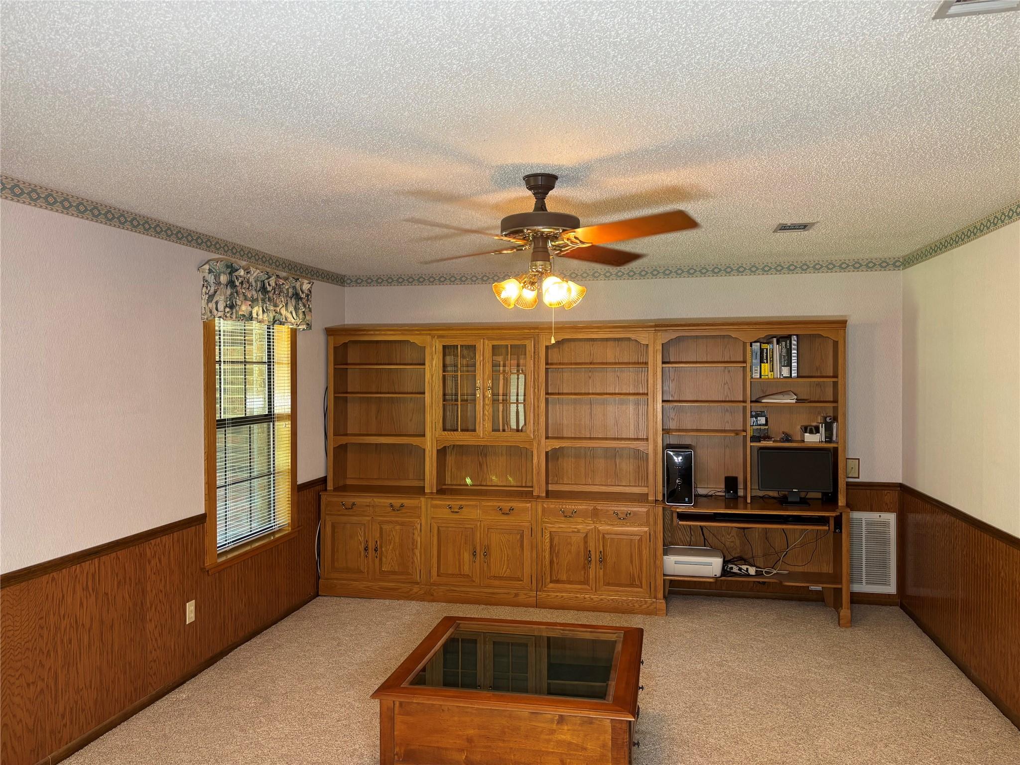 114 Shady Grove Grv, Tow, TX 78672