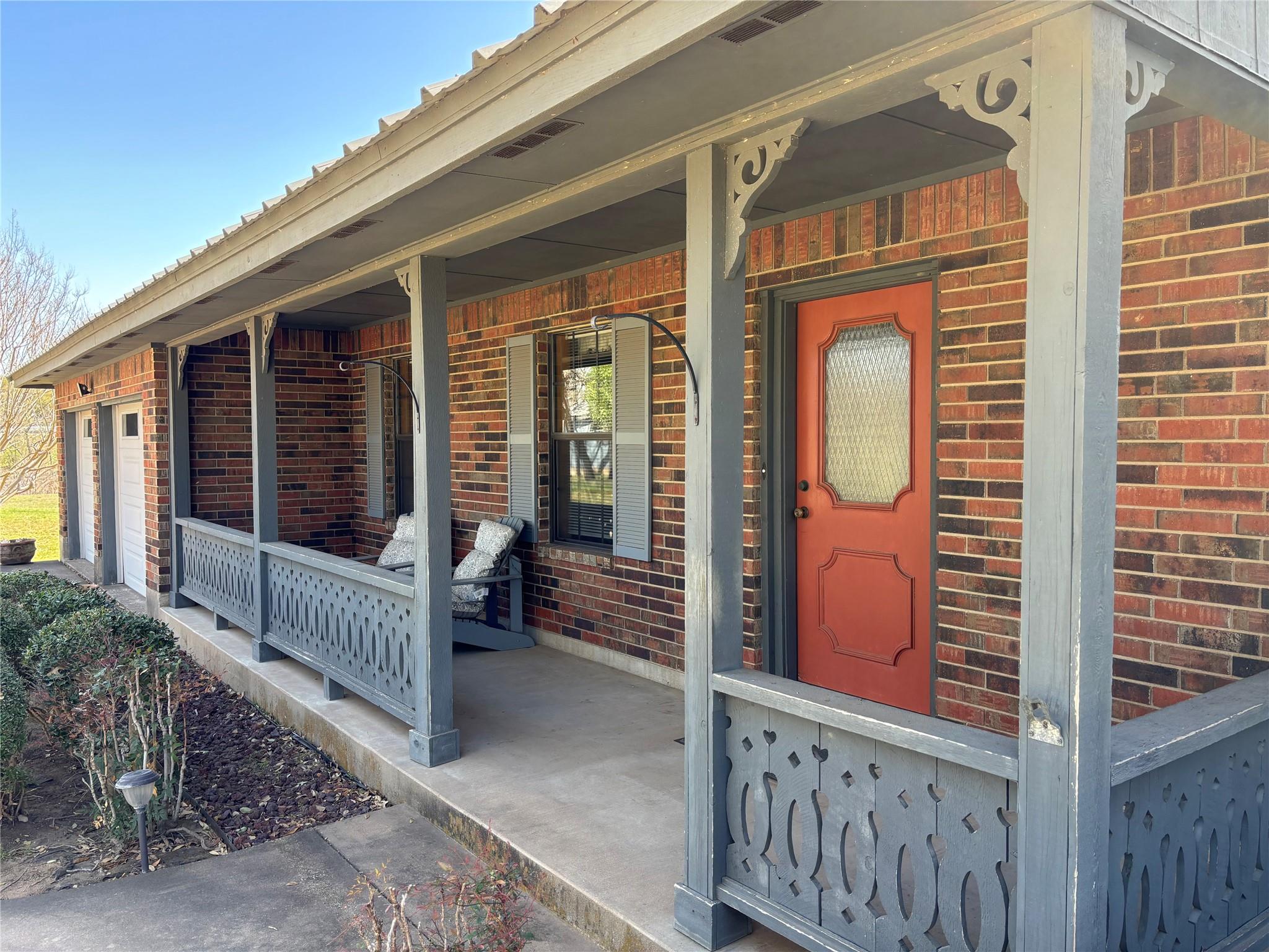 114 Shady Grove Grv, Tow, TX 78672
