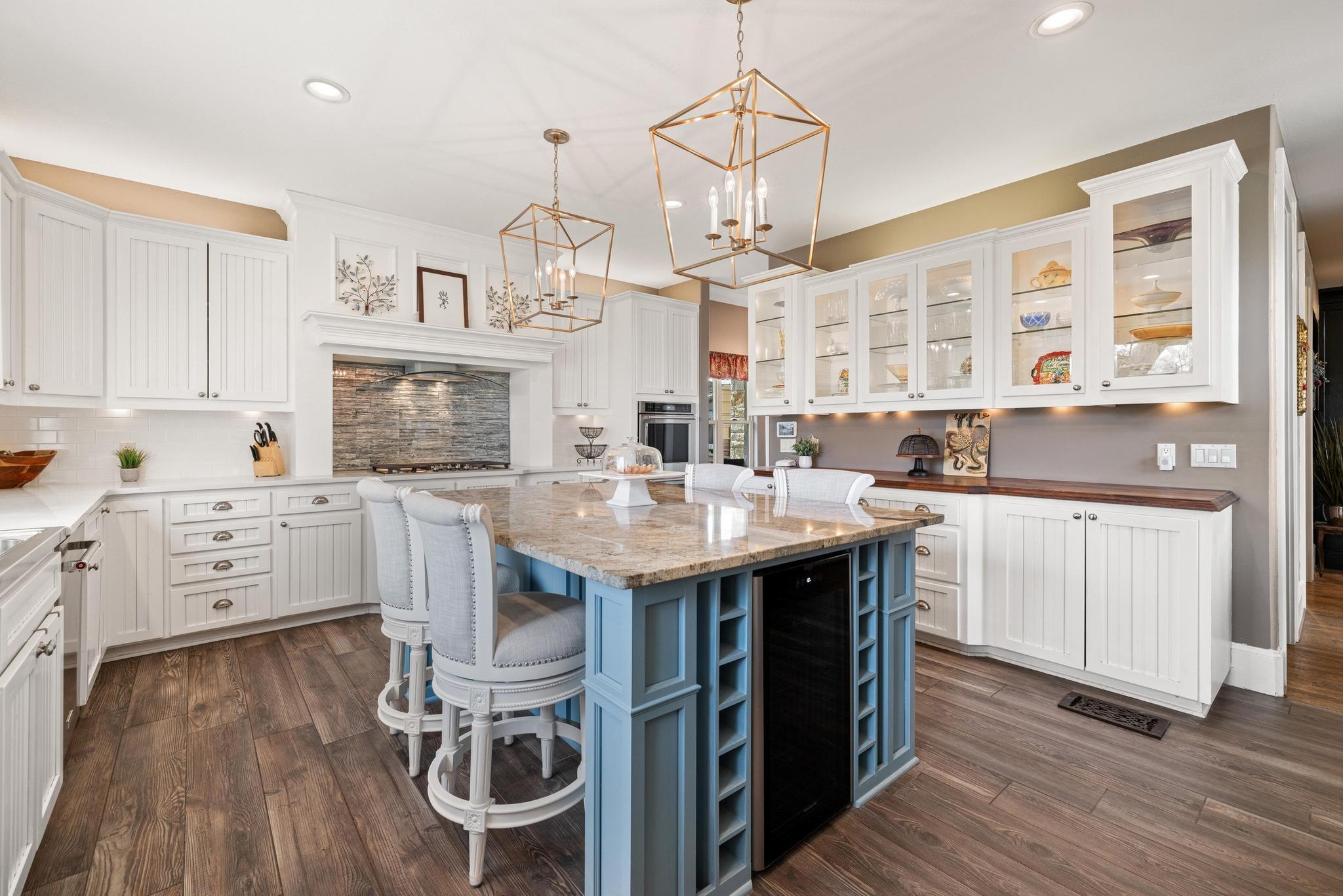 913 Southridge Rd, Salado, TX 76571