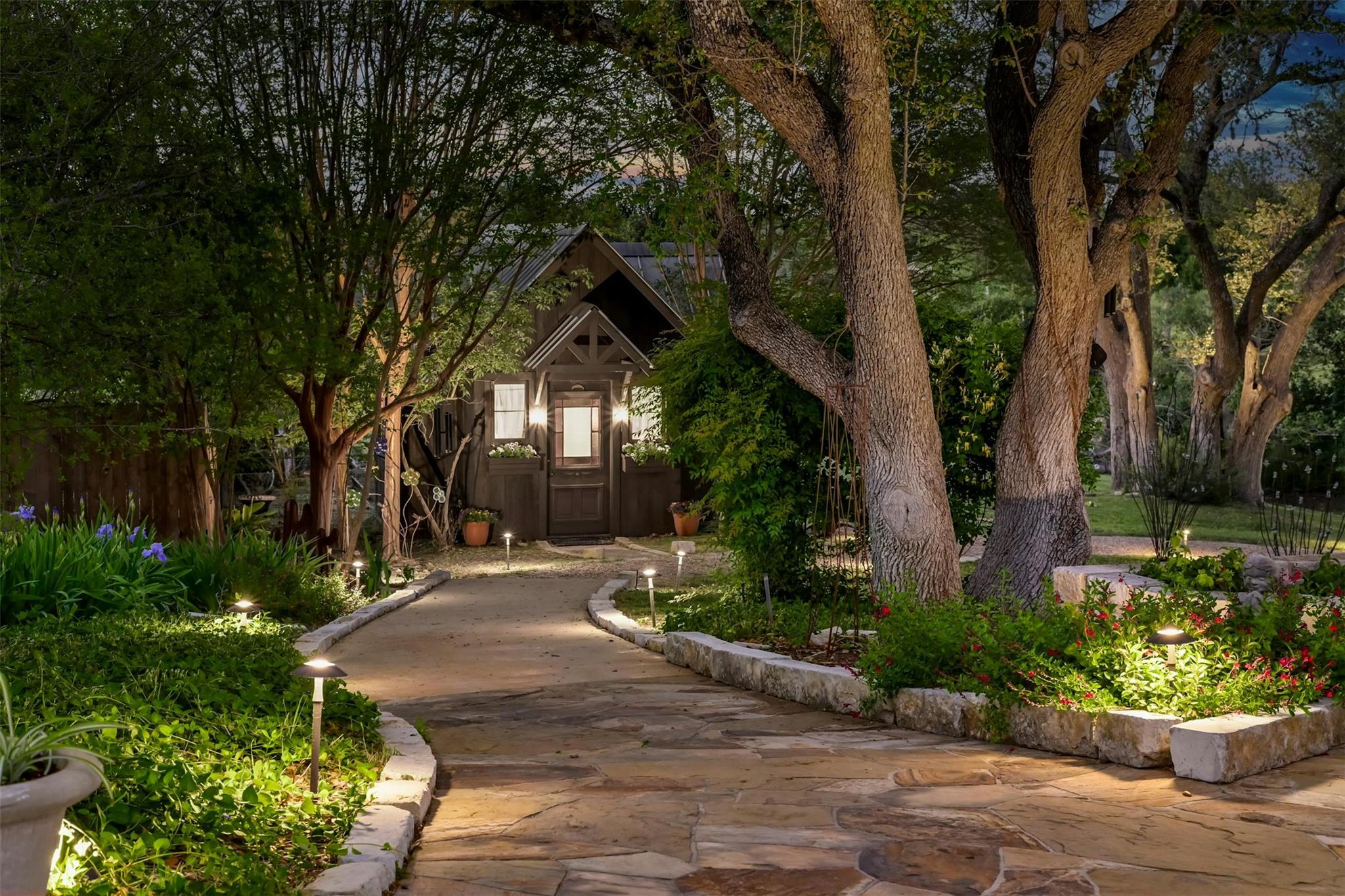 913 Southridge Rd, Salado, TX 76571