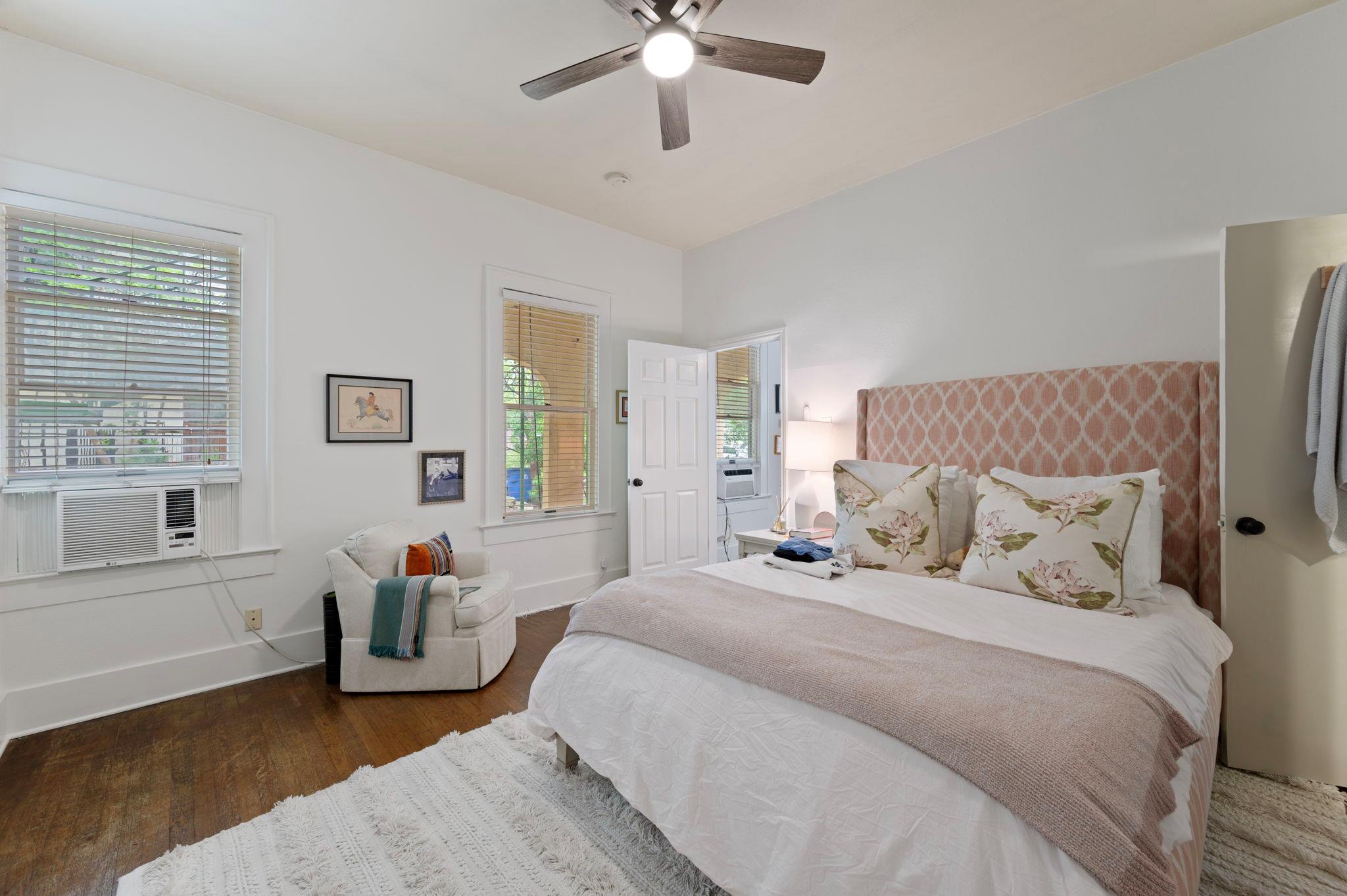 1520 Enfield Rd, Austin, TX 78703