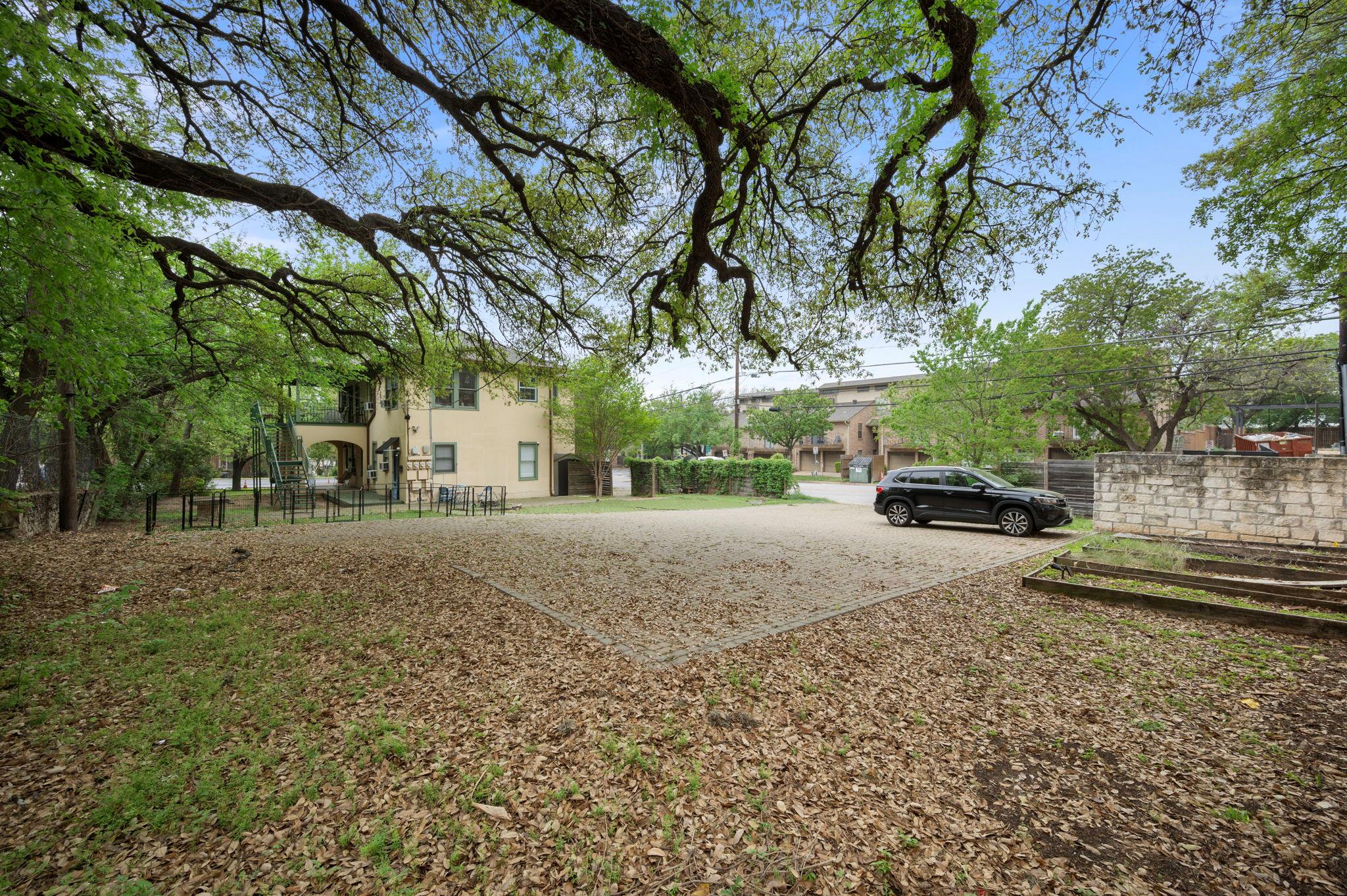 1520 Enfield Rd, Austin, TX 78703