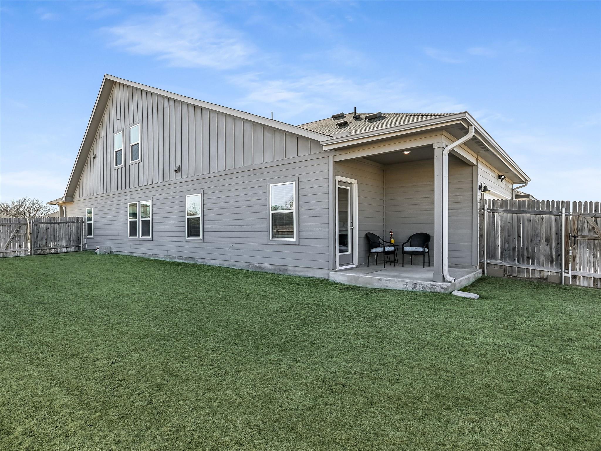 314 Durango Downs Dr, Hutto, TX 78634
