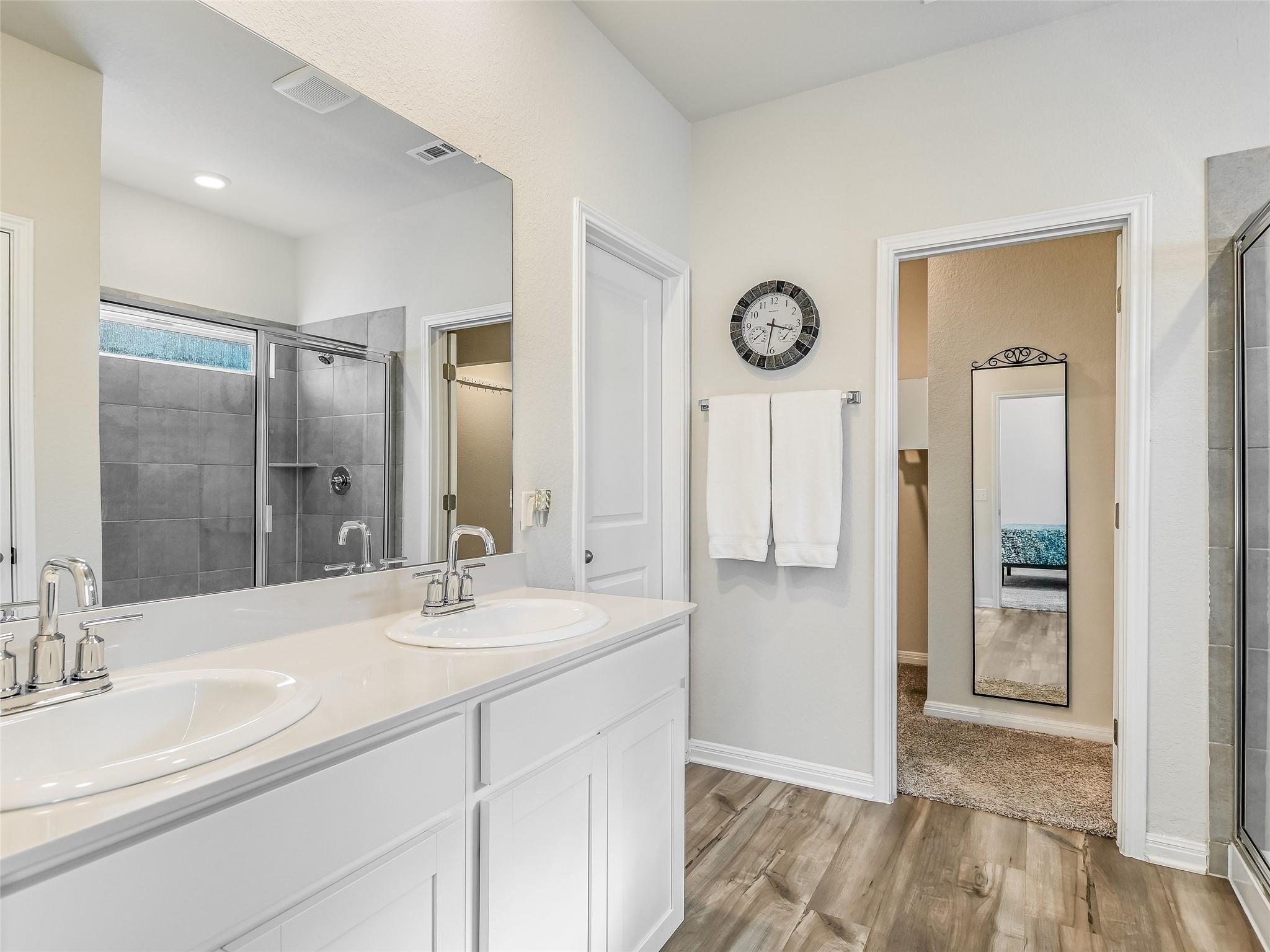 314 Durango Downs Dr, Hutto, TX 78634