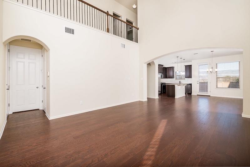 134 White Horses Dr, Kyle, TX 78640