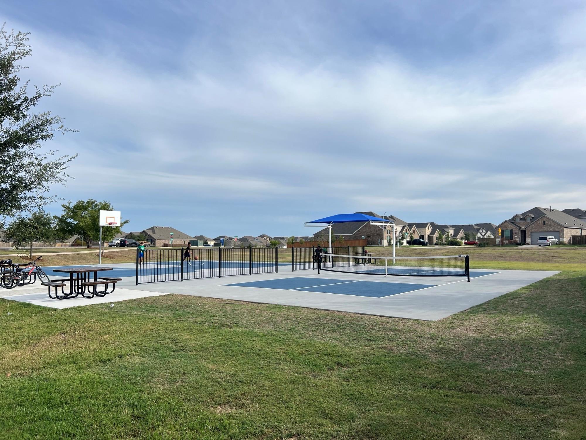 134 White Horses Dr, Kyle, TX 78640