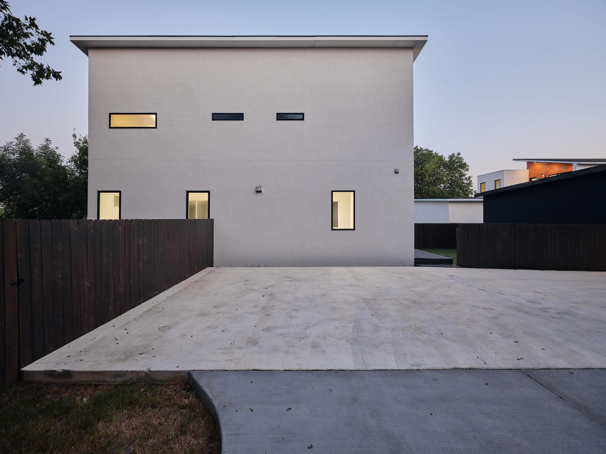 2609 Davis Ln # 2, Austin, TX 78745