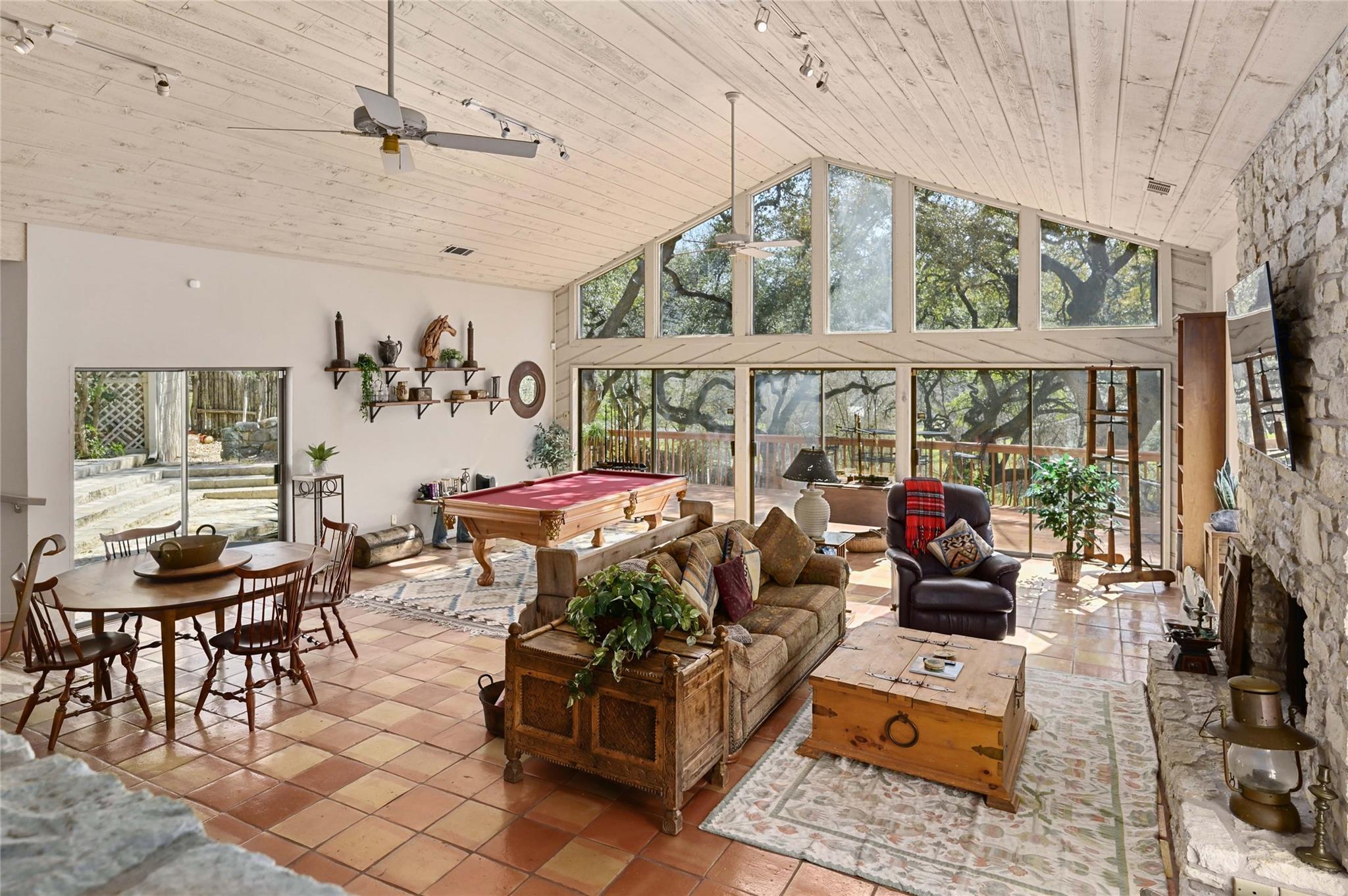 2525 Pearce Rd, Austin, TX 78730
