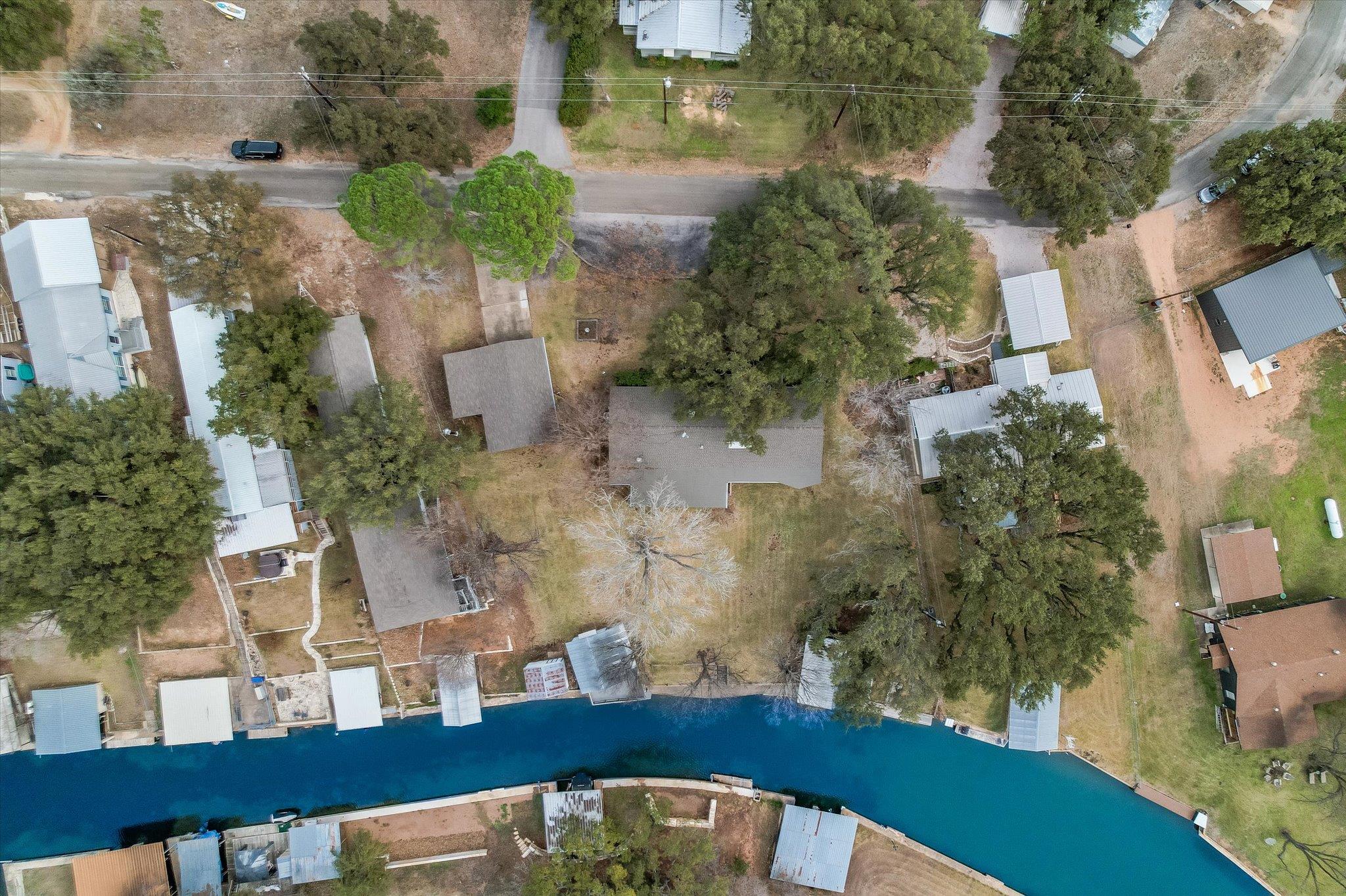 325 County Road 136C, Kingsland, TX 78639