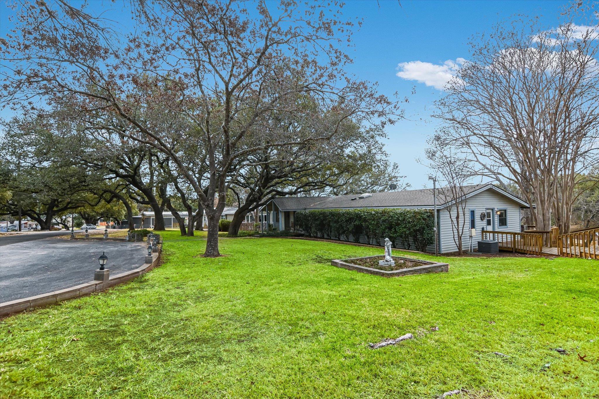 325 County Road 136C, Kingsland, TX 78639