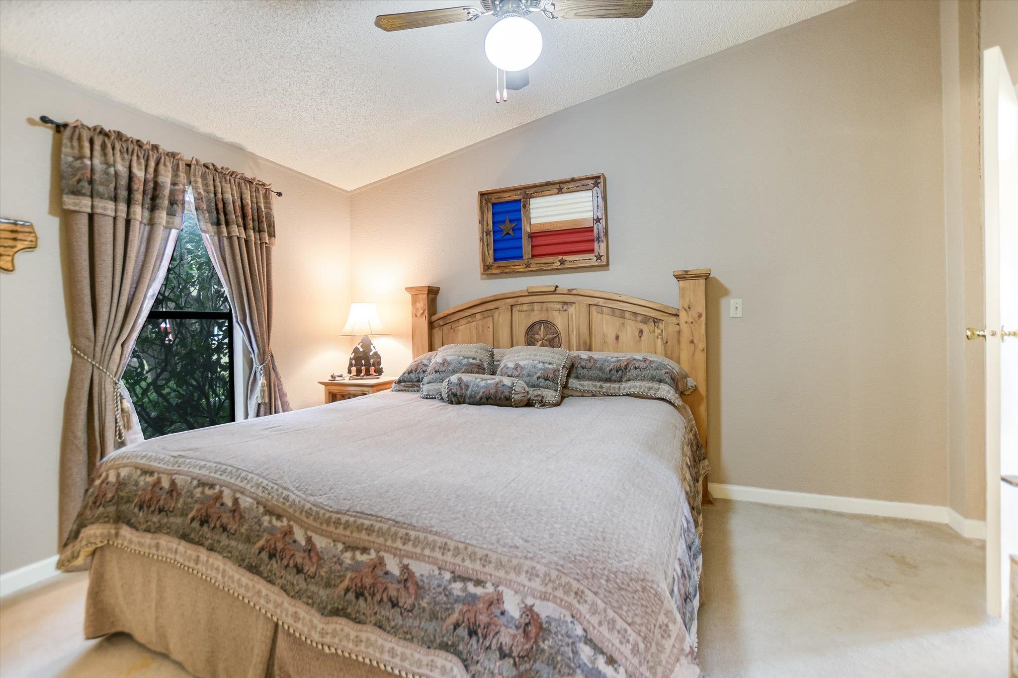 325 County Road 136C, Kingsland, TX 78639