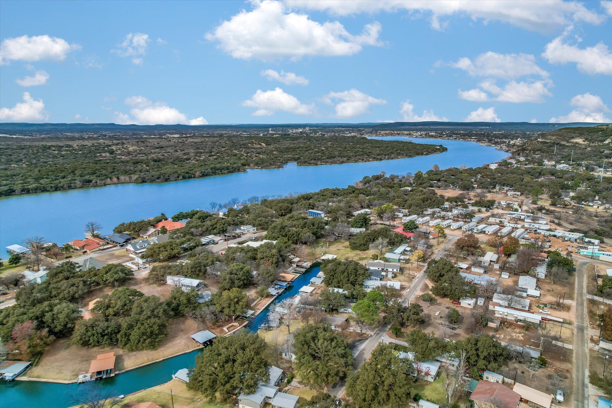 325 County Road 136C, Kingsland, TX 78639