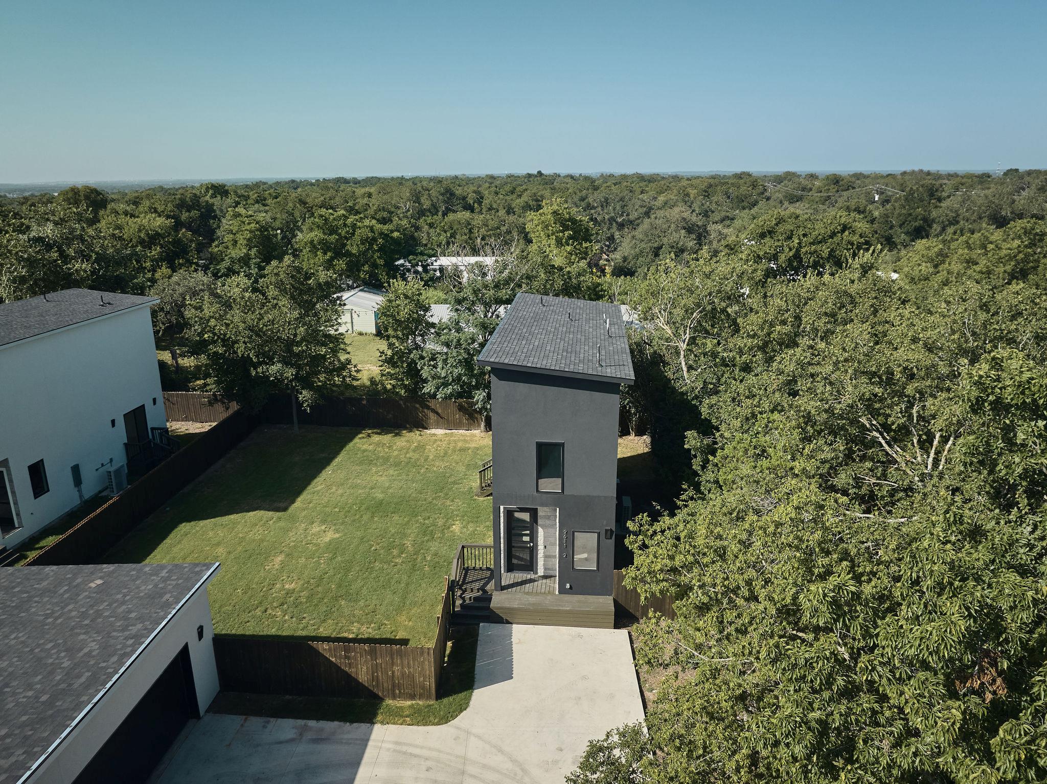 2611 Davis Ln # 2, Austin, TX 78745