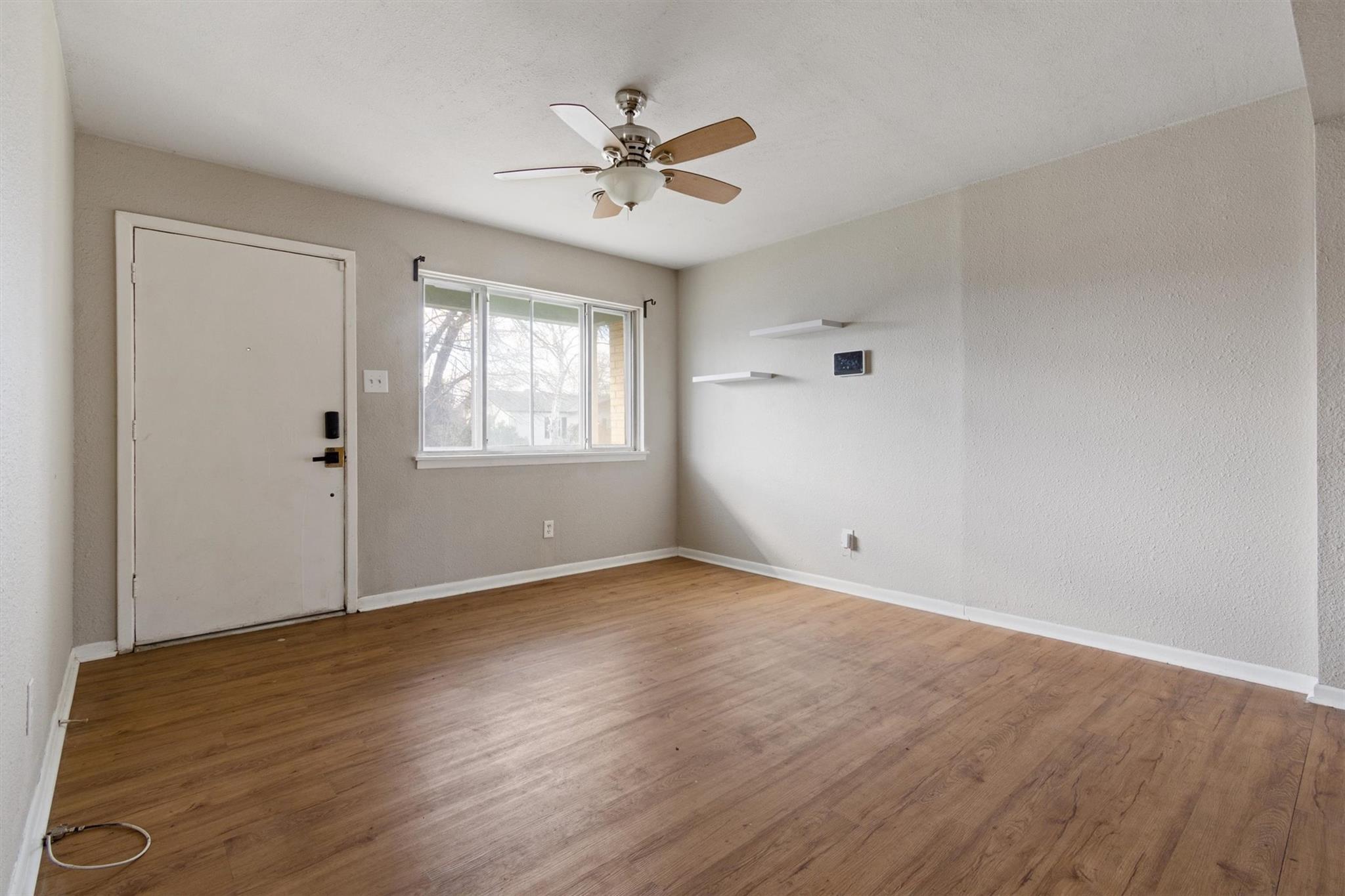 703 S 13th St, Copperas Cove, TX 76522