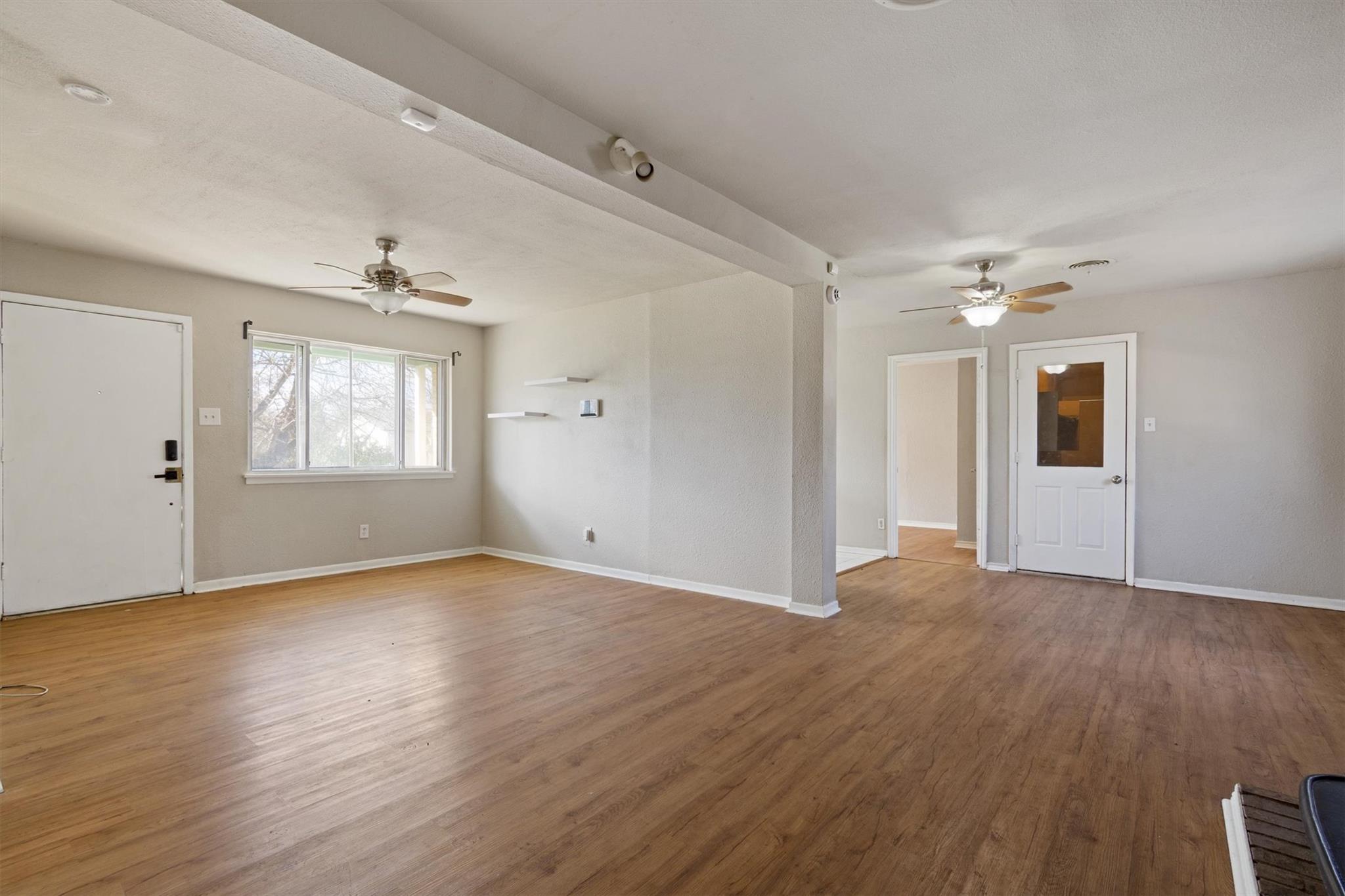 703 S 13th St, Copperas Cove, TX 76522