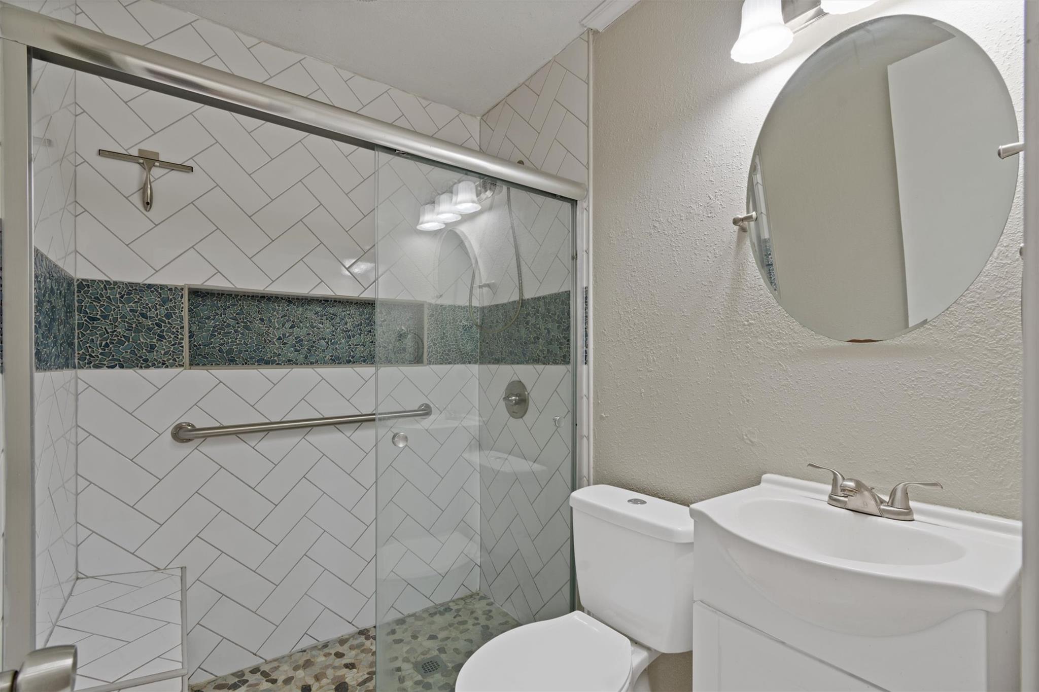 703 S 13th St, Copperas Cove, TX 76522