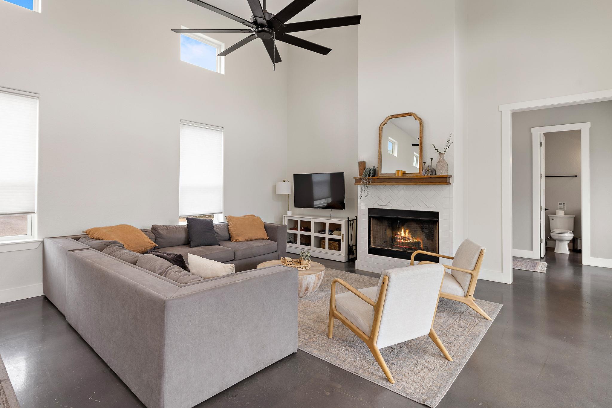 6601 North Lakewoods Dr, Georgetown, TX 78633