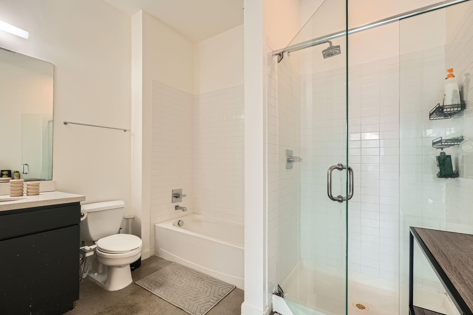 507 Sabine St # 306, Austin, TX 78701