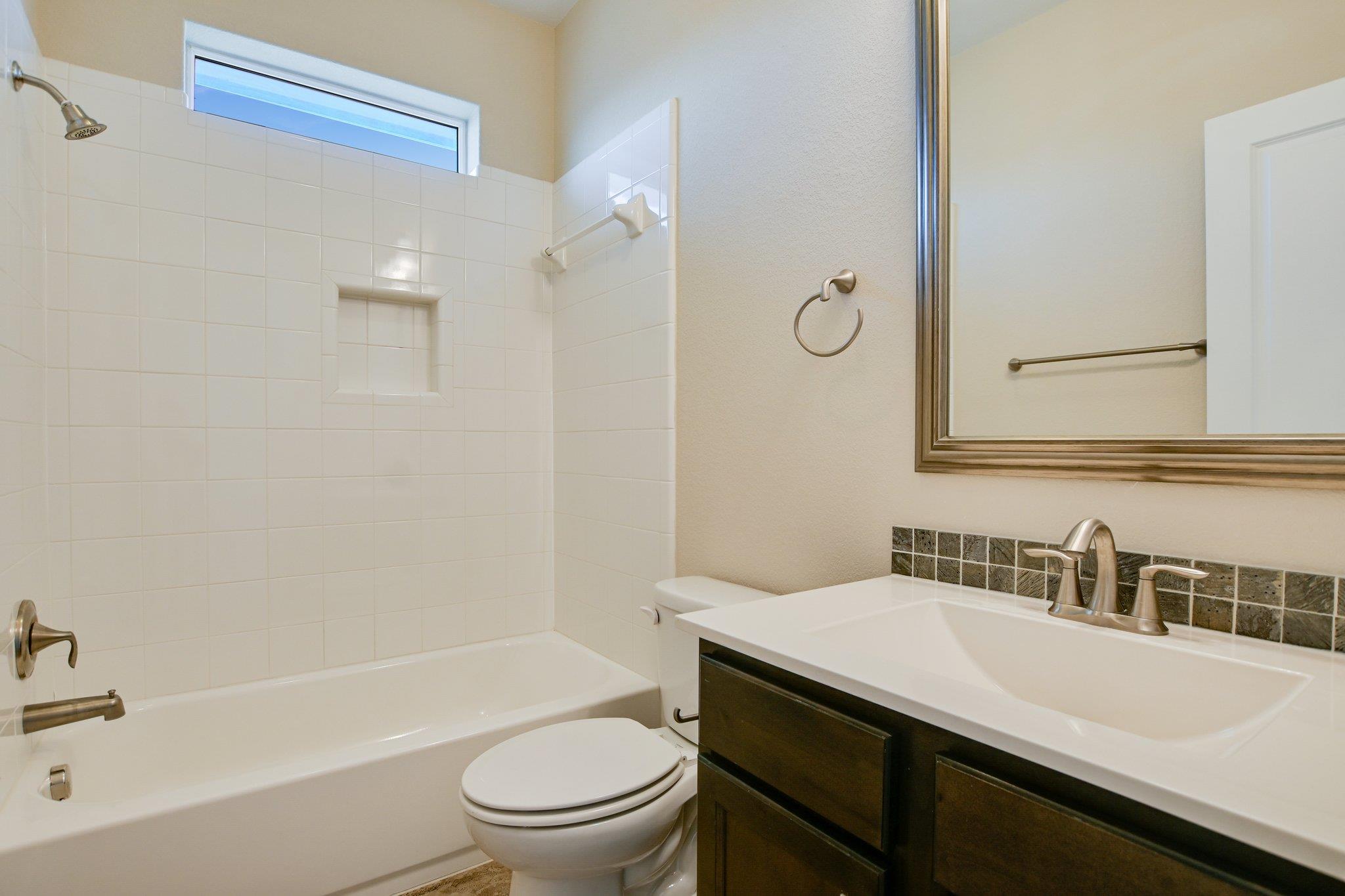 11913 Natures Bnd, Austin, TX 78753