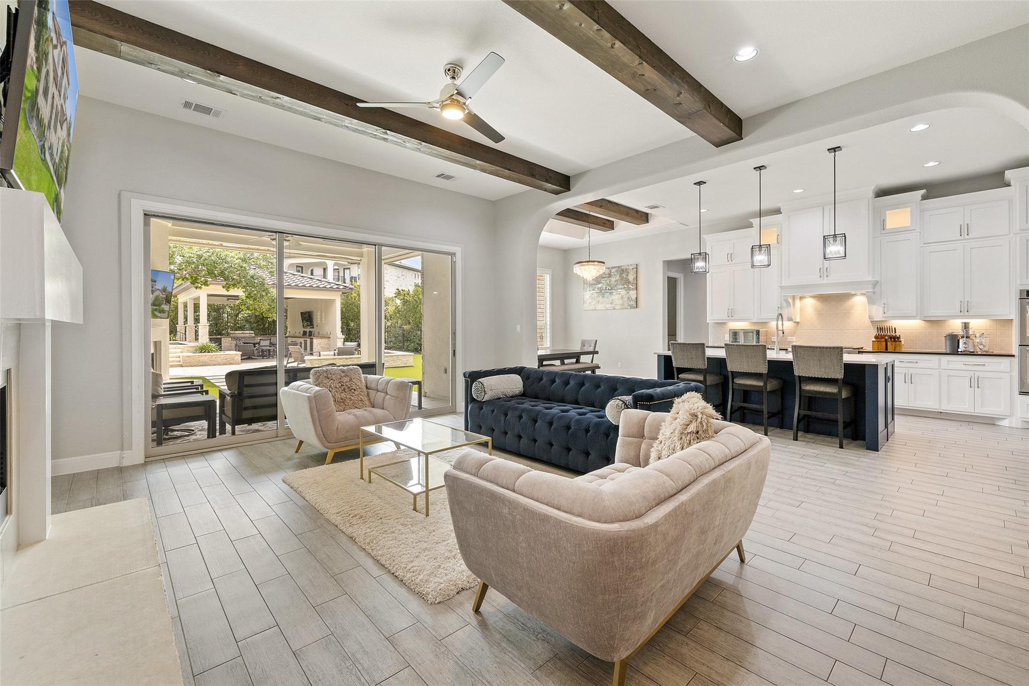 403 Woodside Ter, Austin, TX 78738