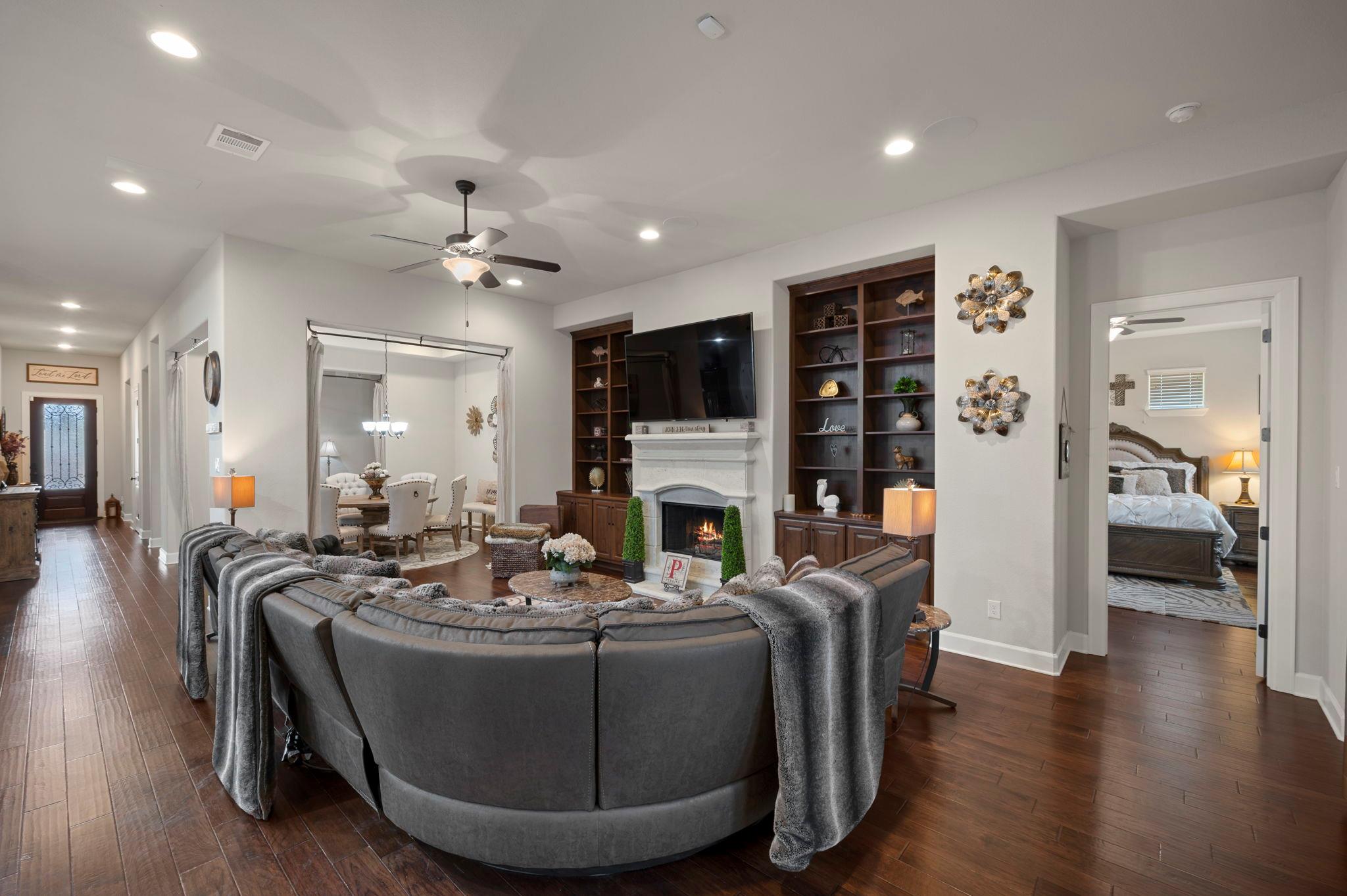 2429 Carretera Dr, Leander, TX 78641
