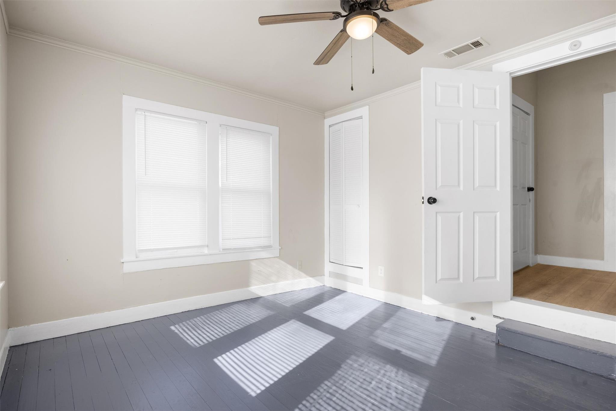 715 Porter St # 3, Taylor, TX 76574