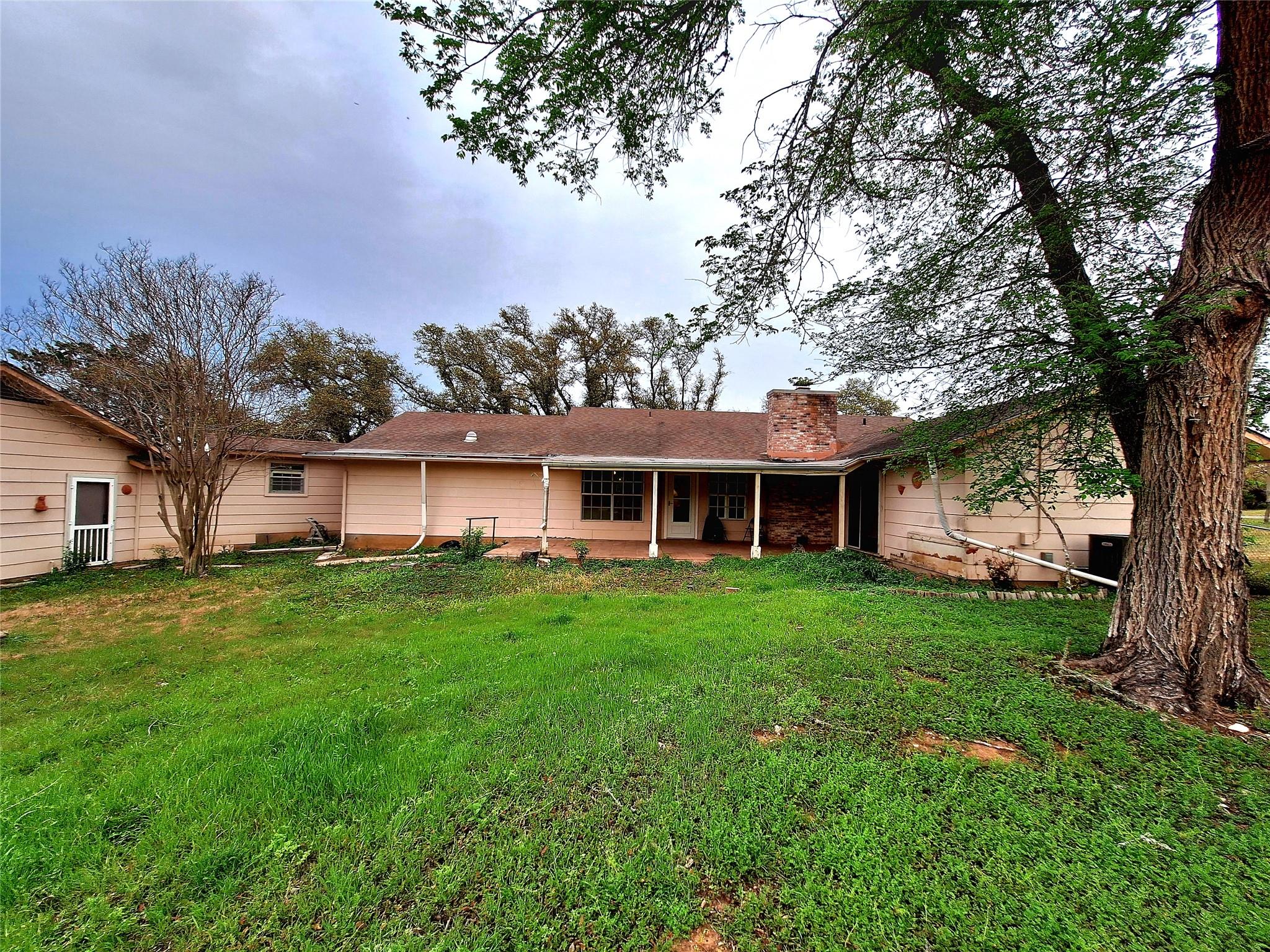 9011 Dorella Ln, Austin, TX 78736