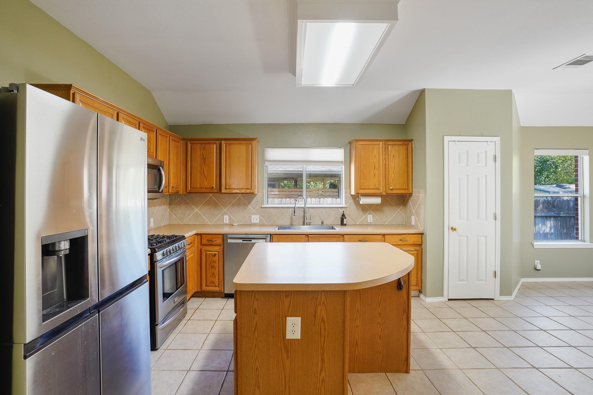 2312 Mcgregor Ln, Cedar Park, TX 78613