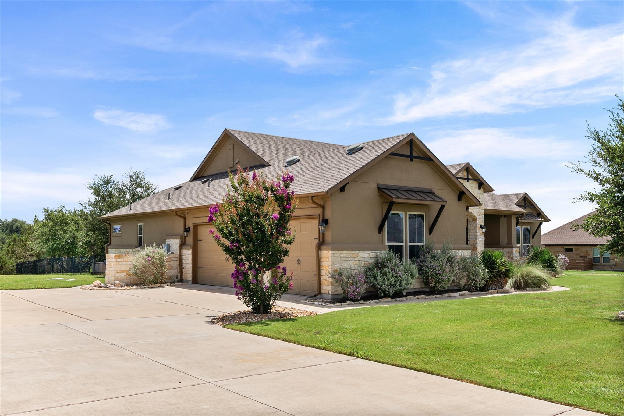 105 Quiet Oak Cv, Liberty Hill, TX 78642