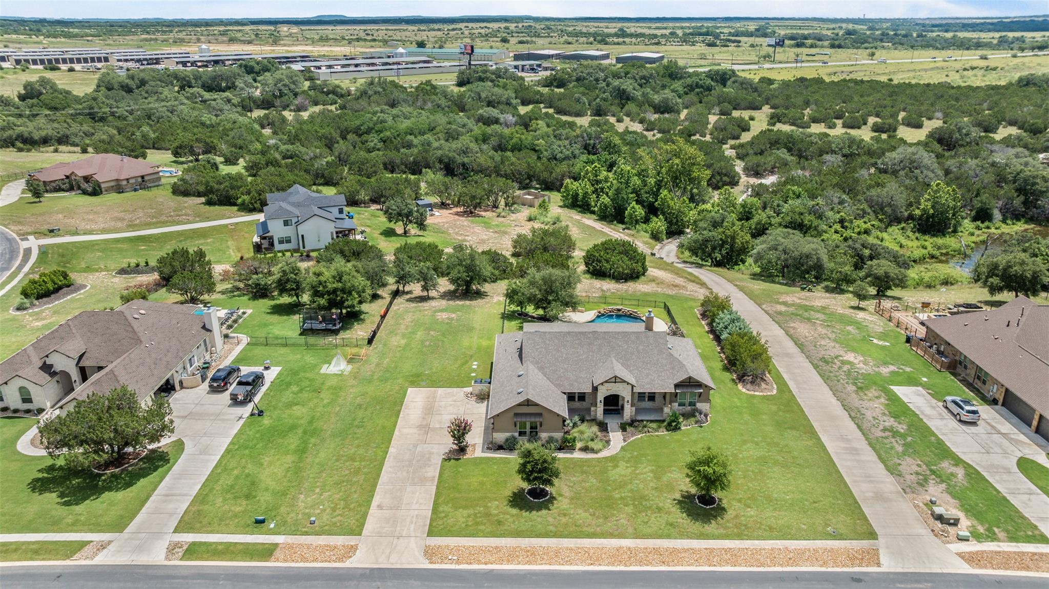 105 Quiet Oak Cv, Liberty Hill, TX 78642