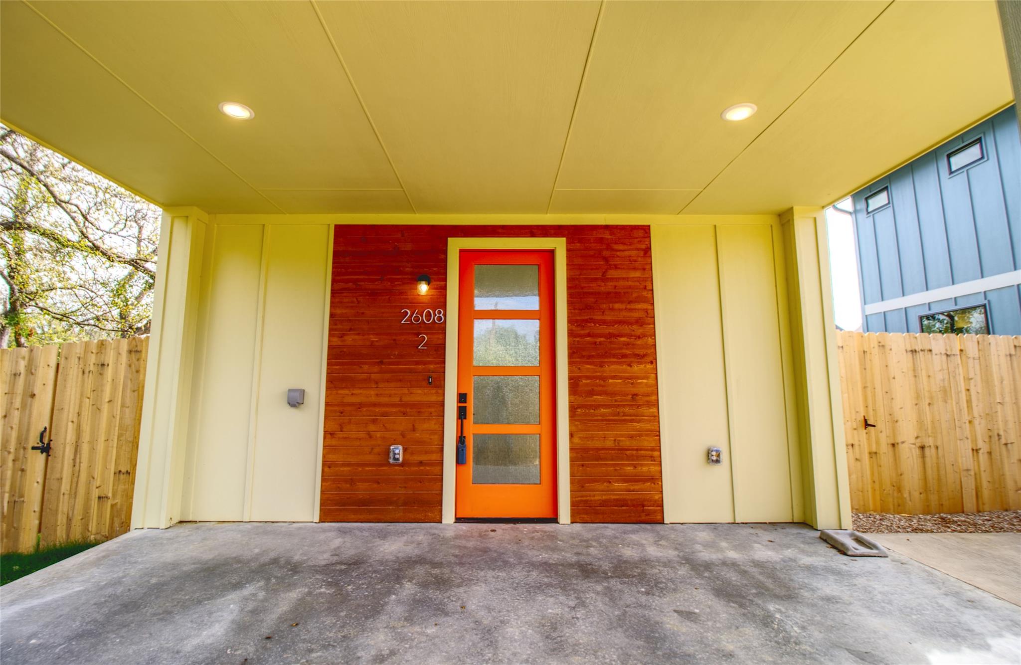 2608 Bristol Dr # B, Austin, TX 78723