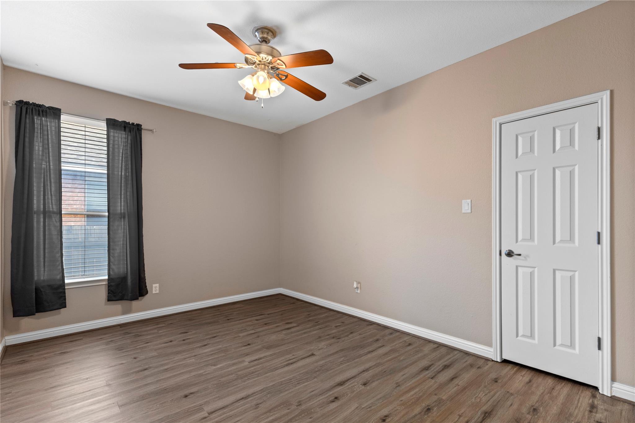 1628 Hidden Springs Path, Round Rock, TX 78665