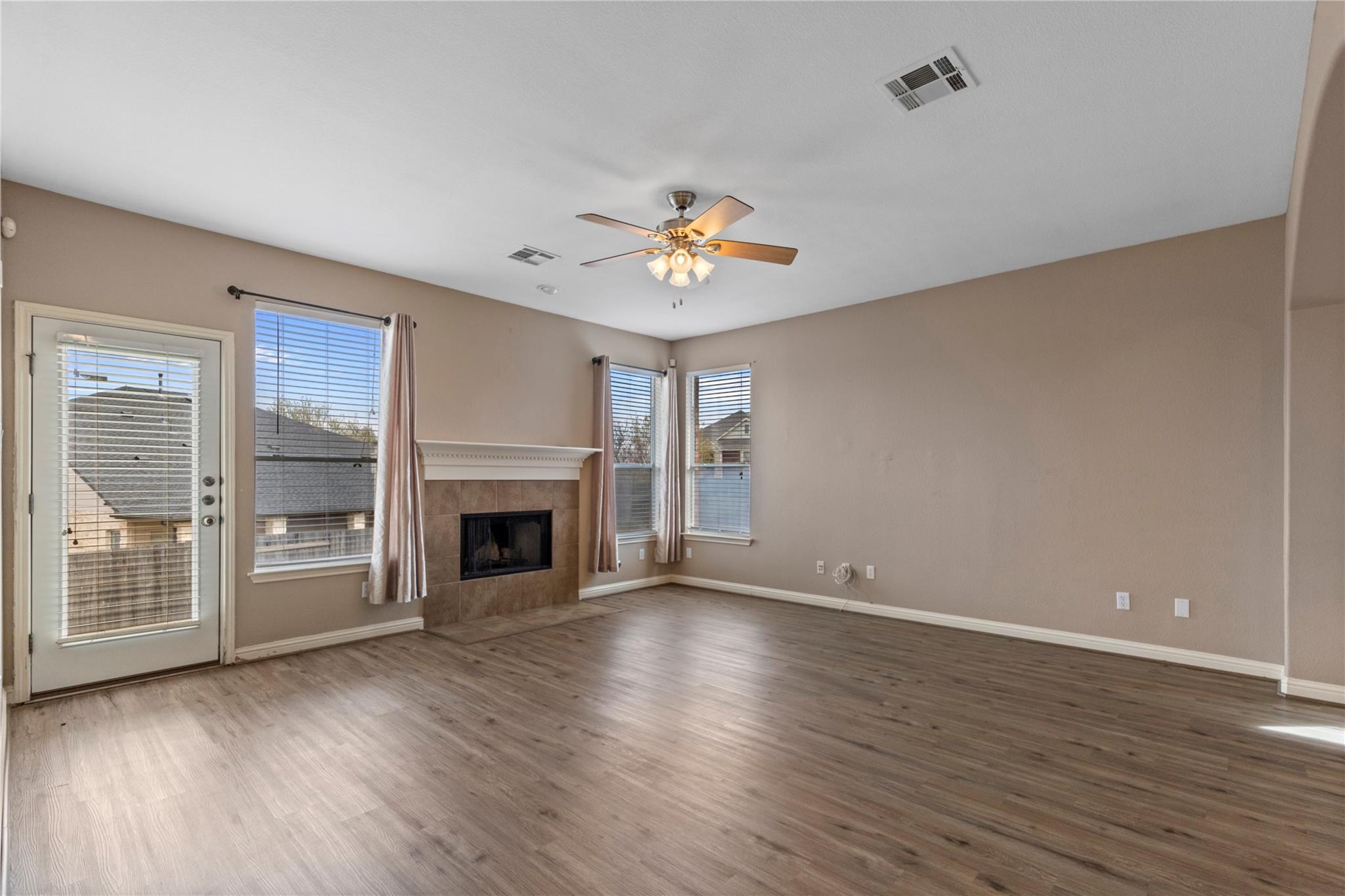 1628 Hidden Springs Path, Round Rock, TX 78665