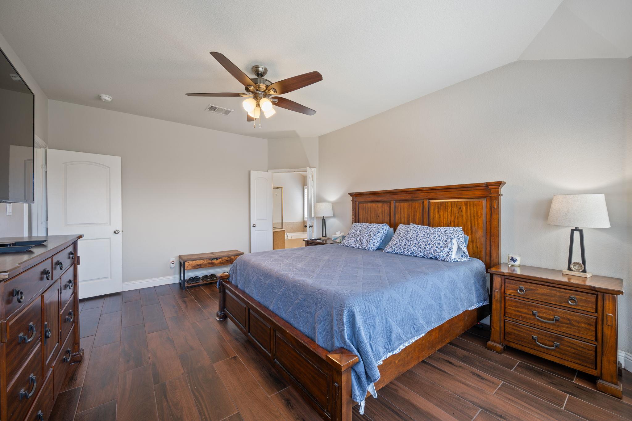 1937 Little George Dr, Leander, TX 78641